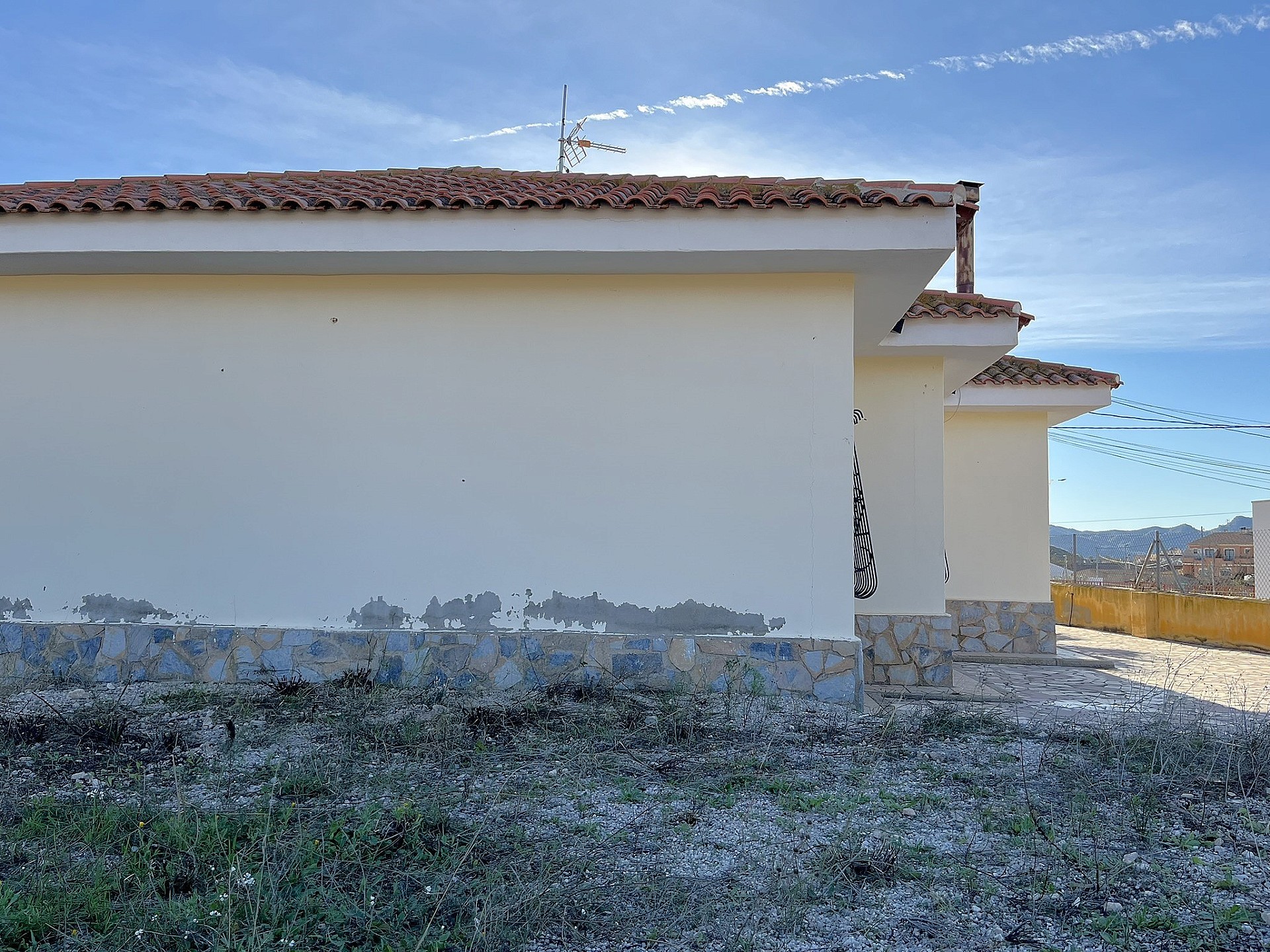 w_jcr8uuieiidu87depo6x