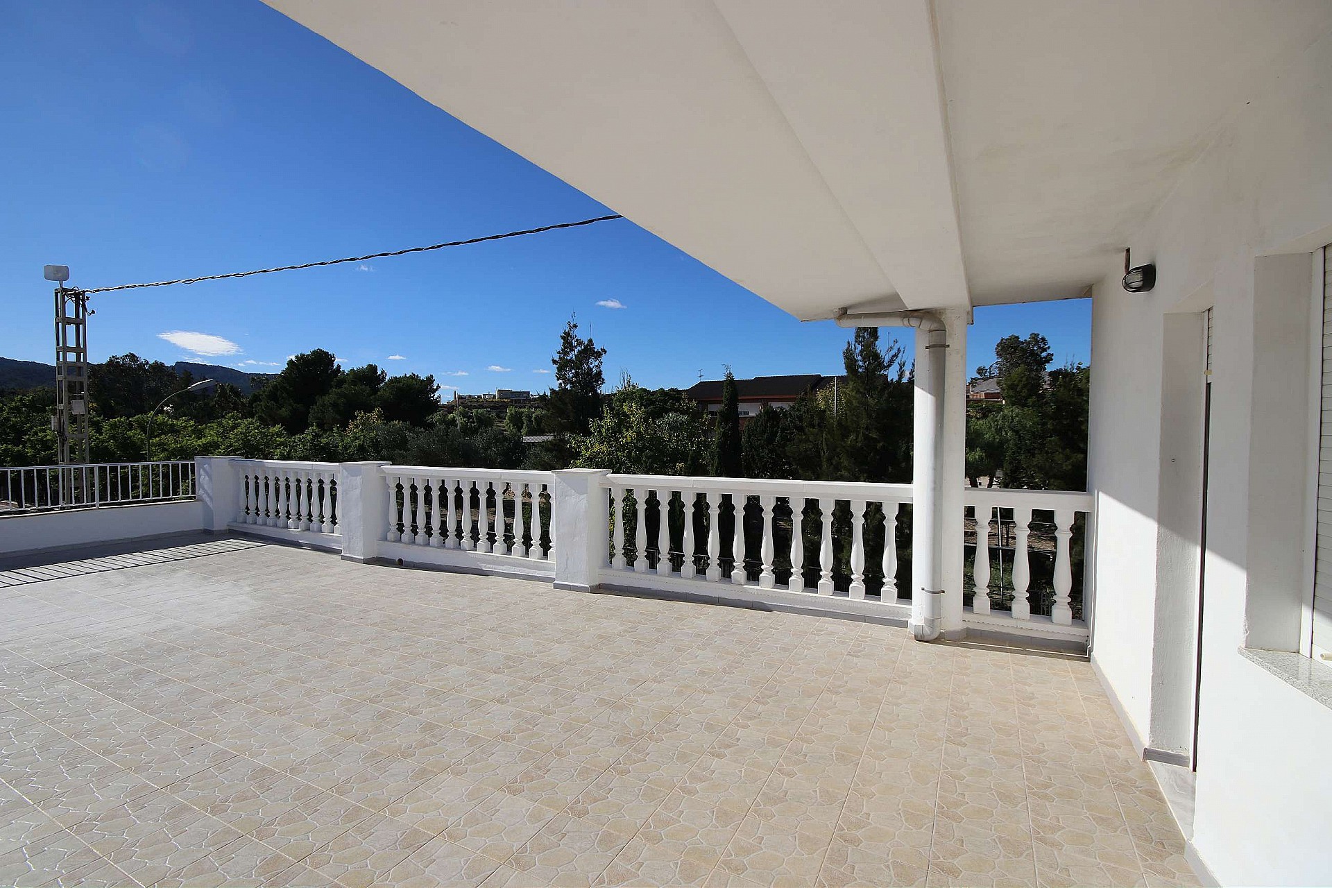 w_jwbs2mjto6juwkqvs72h