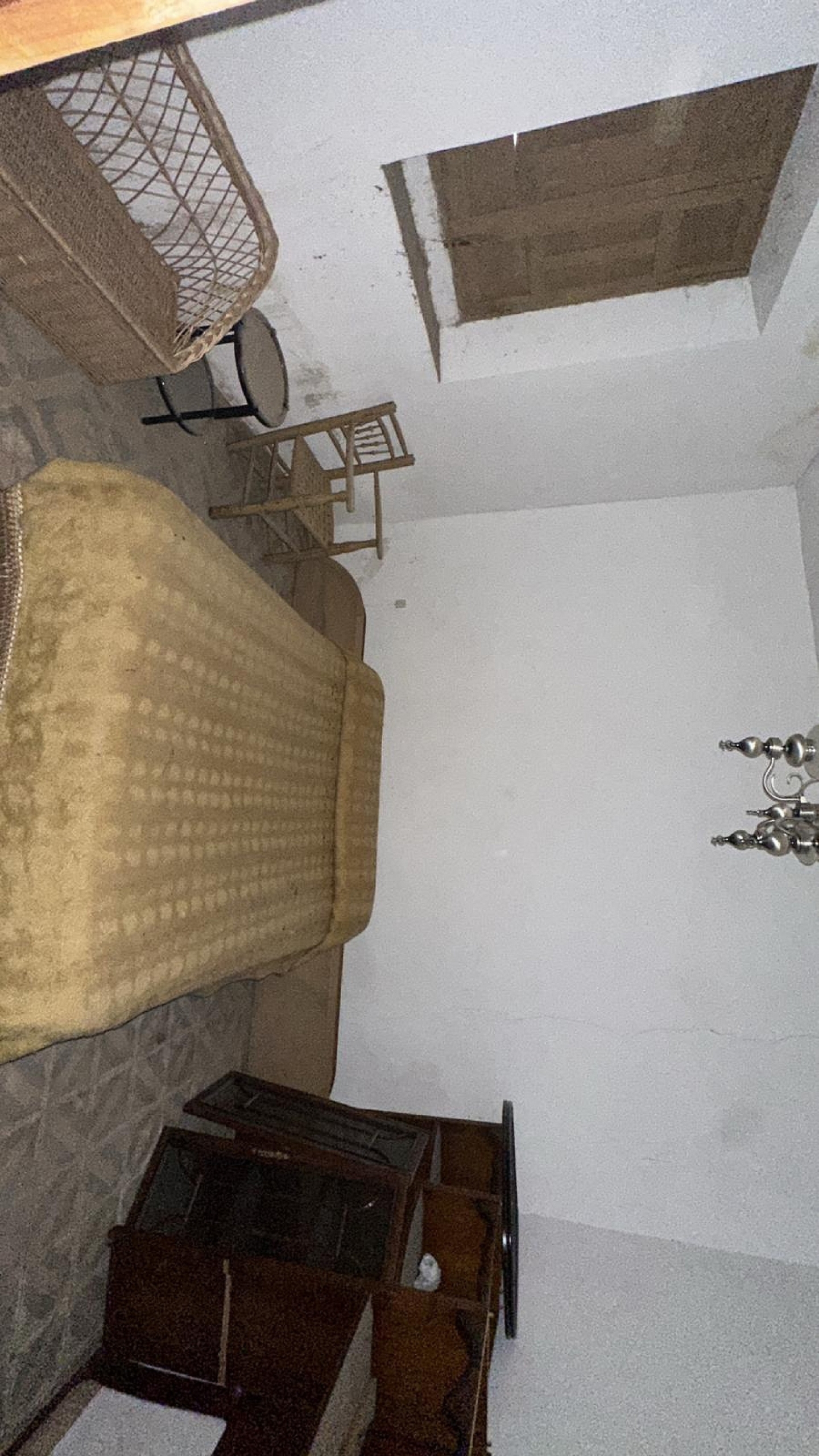 w_jyids4xsti0xj68ja7pu