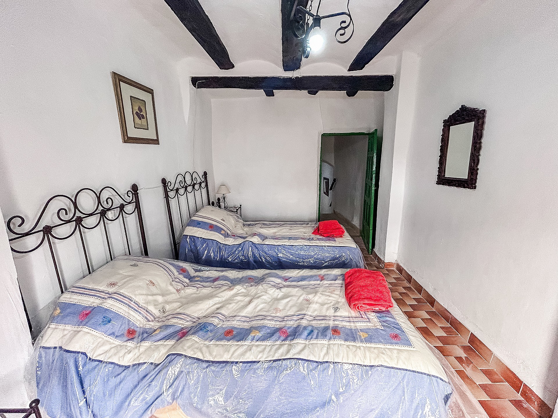 w_kyd2rjro6rmx65kzxqa5