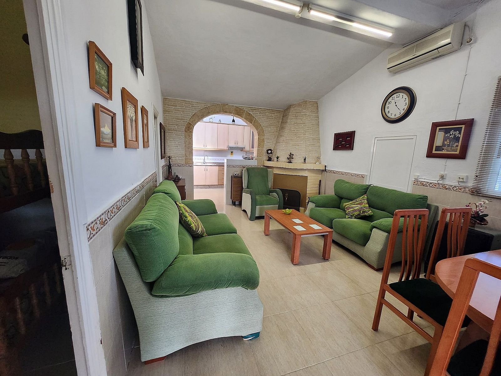 w_mn7cze7sey5wjxveutwy