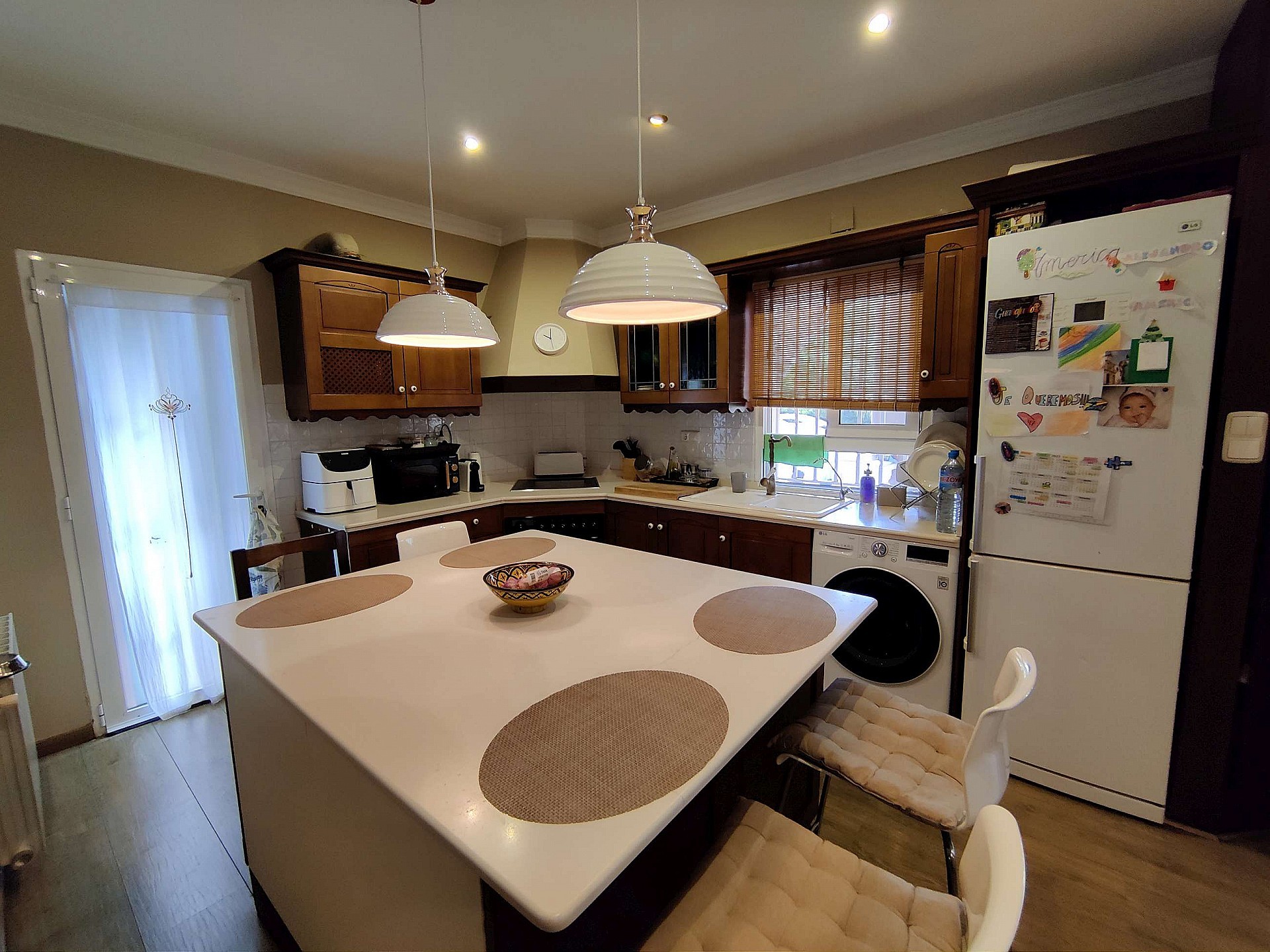 w_n0fc2dffiq5aa5bhkfsr