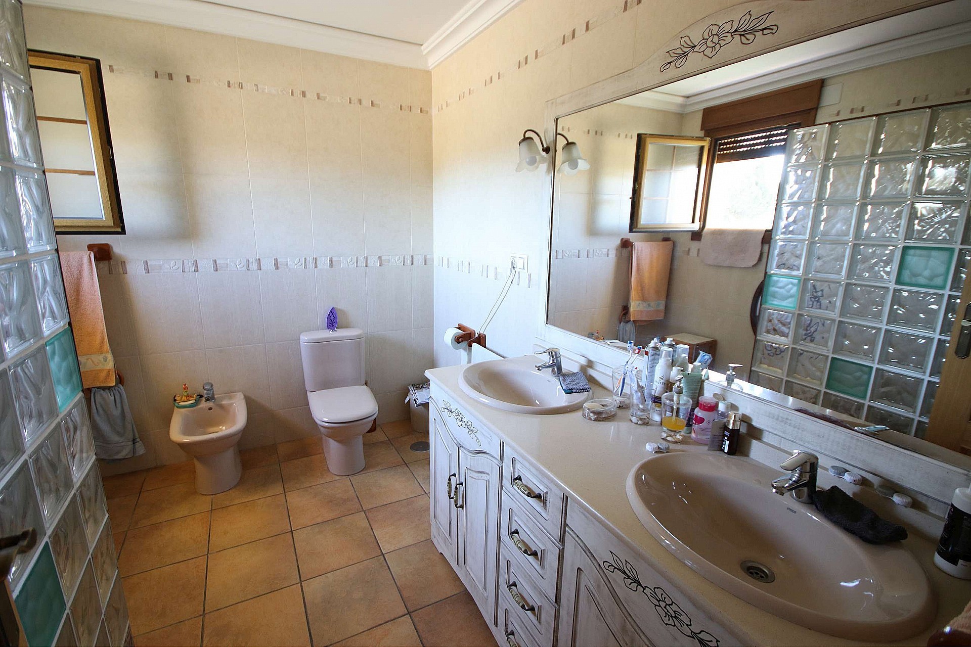 w_nkpcpq6gn5awn4kzb7qr