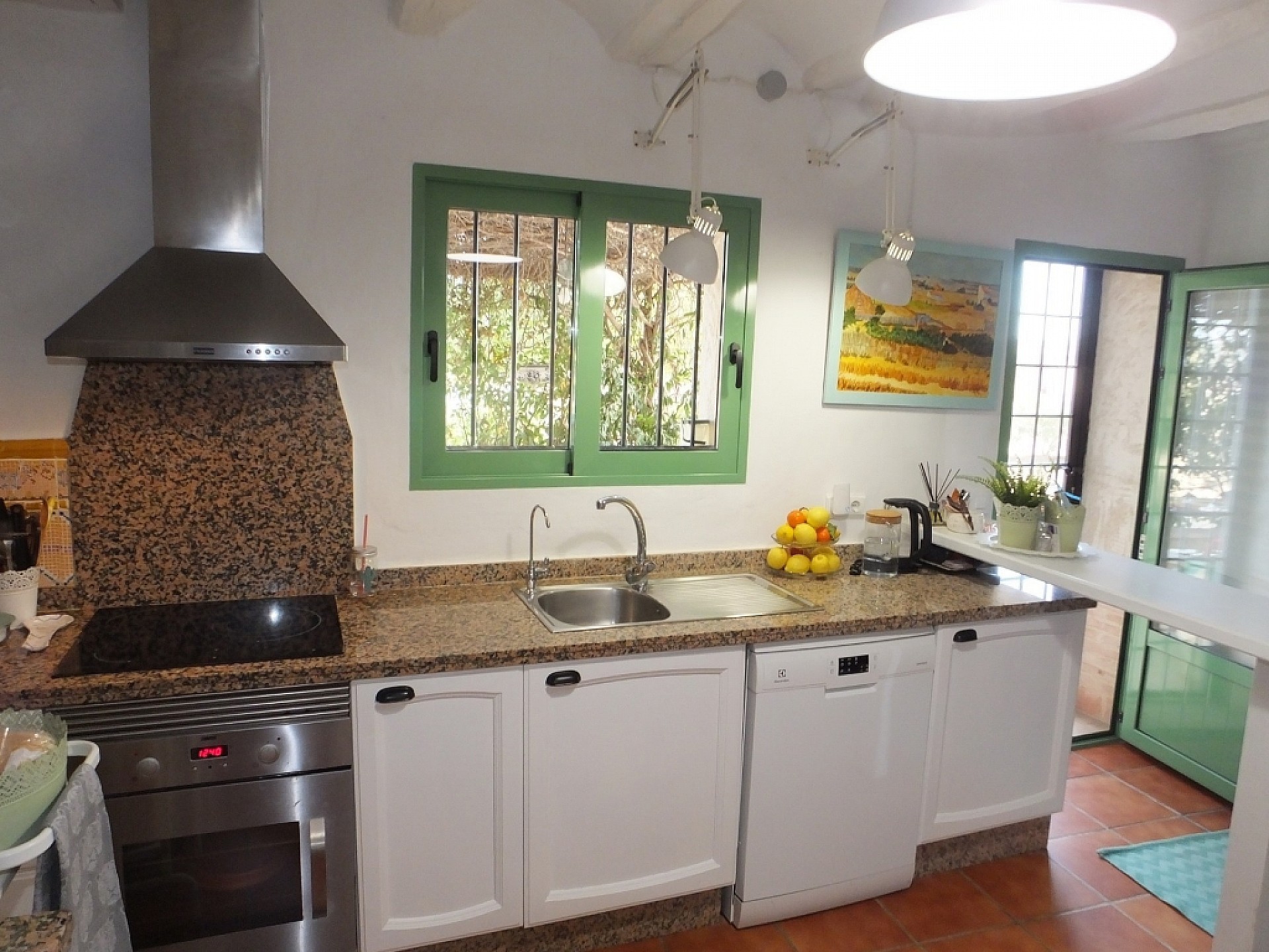 w_nuze5jfdokaee6hh7xht