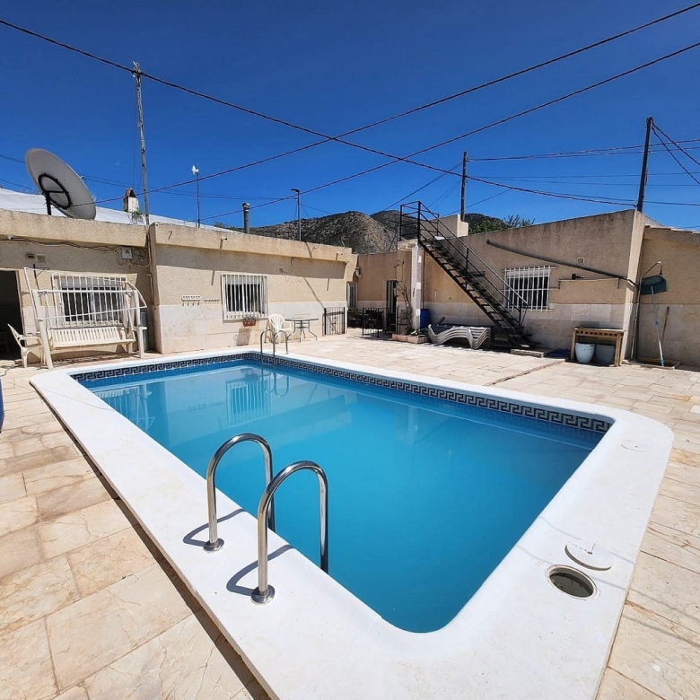 Höhlenhaus in Alguena (Alicante)