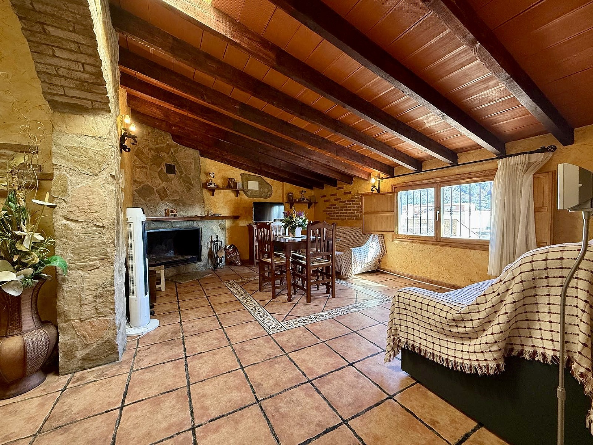 w_o5jvnksh7sbwy5kyziur