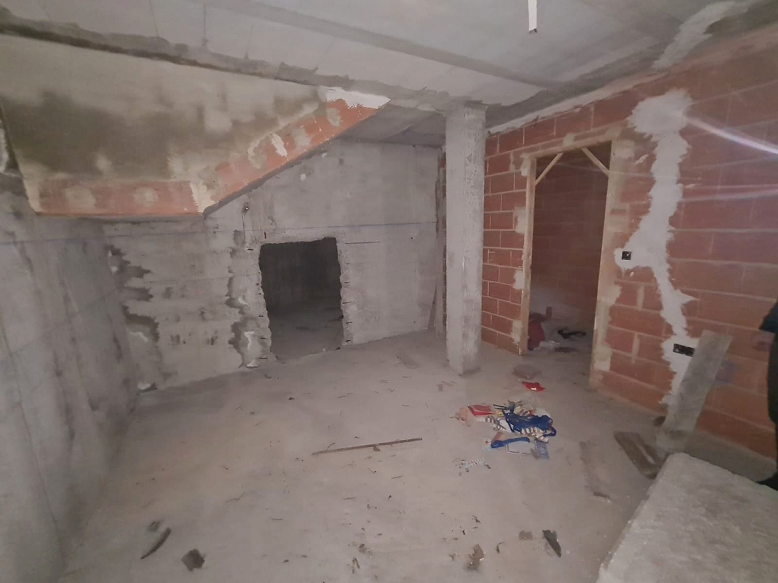 w_oiwc0ghqdb3pxvb2zhsj