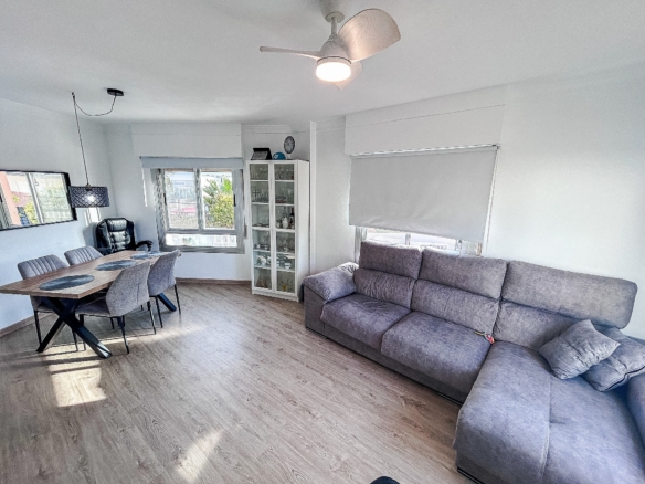 Apartment in Salinas (Alicante)