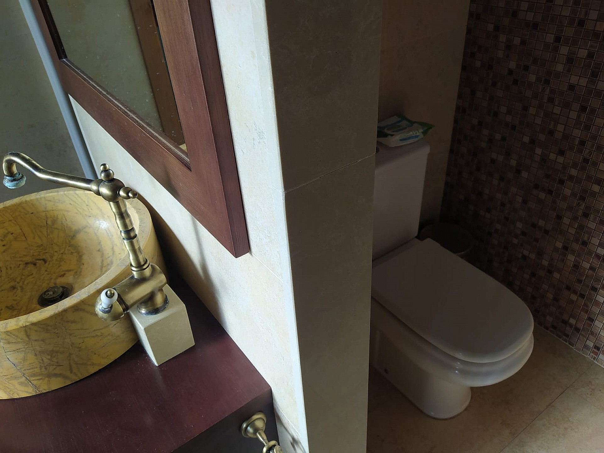 w_q0zaem4hragph0jtnor5