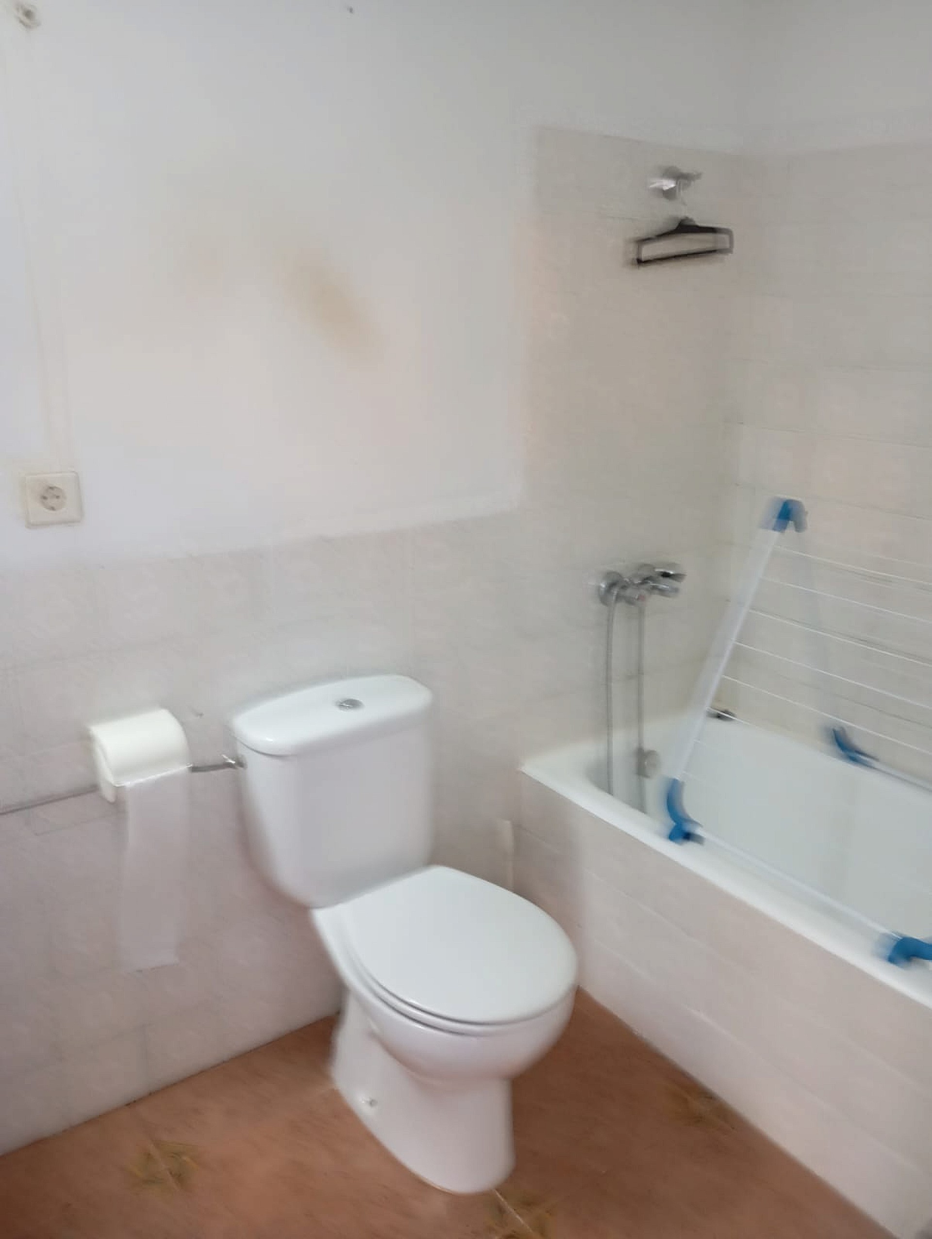 w_qwccxwq32miboeqoa2bx