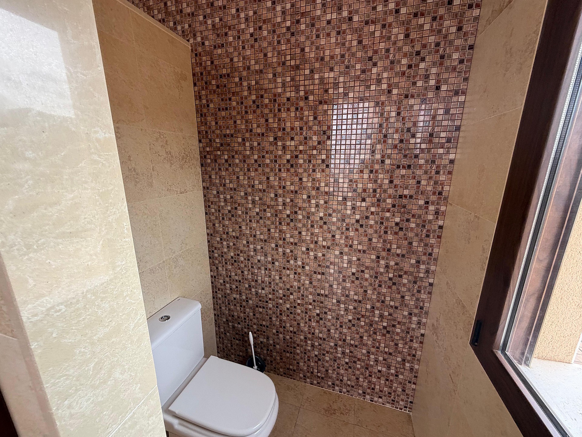 w_r3x5t3bdwmsqzghxax8k