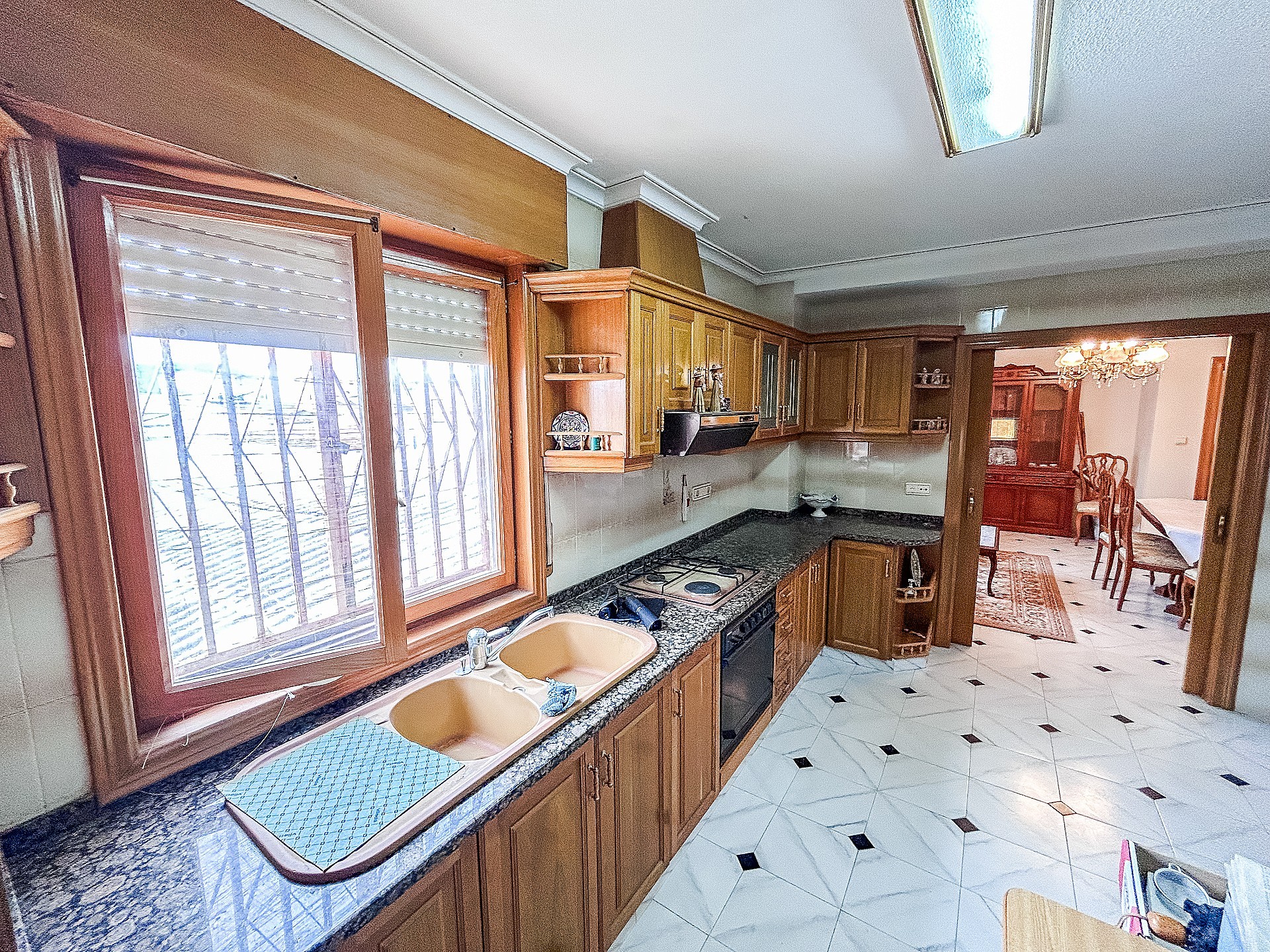 w_ra4qe3jcuftz3htq4a36