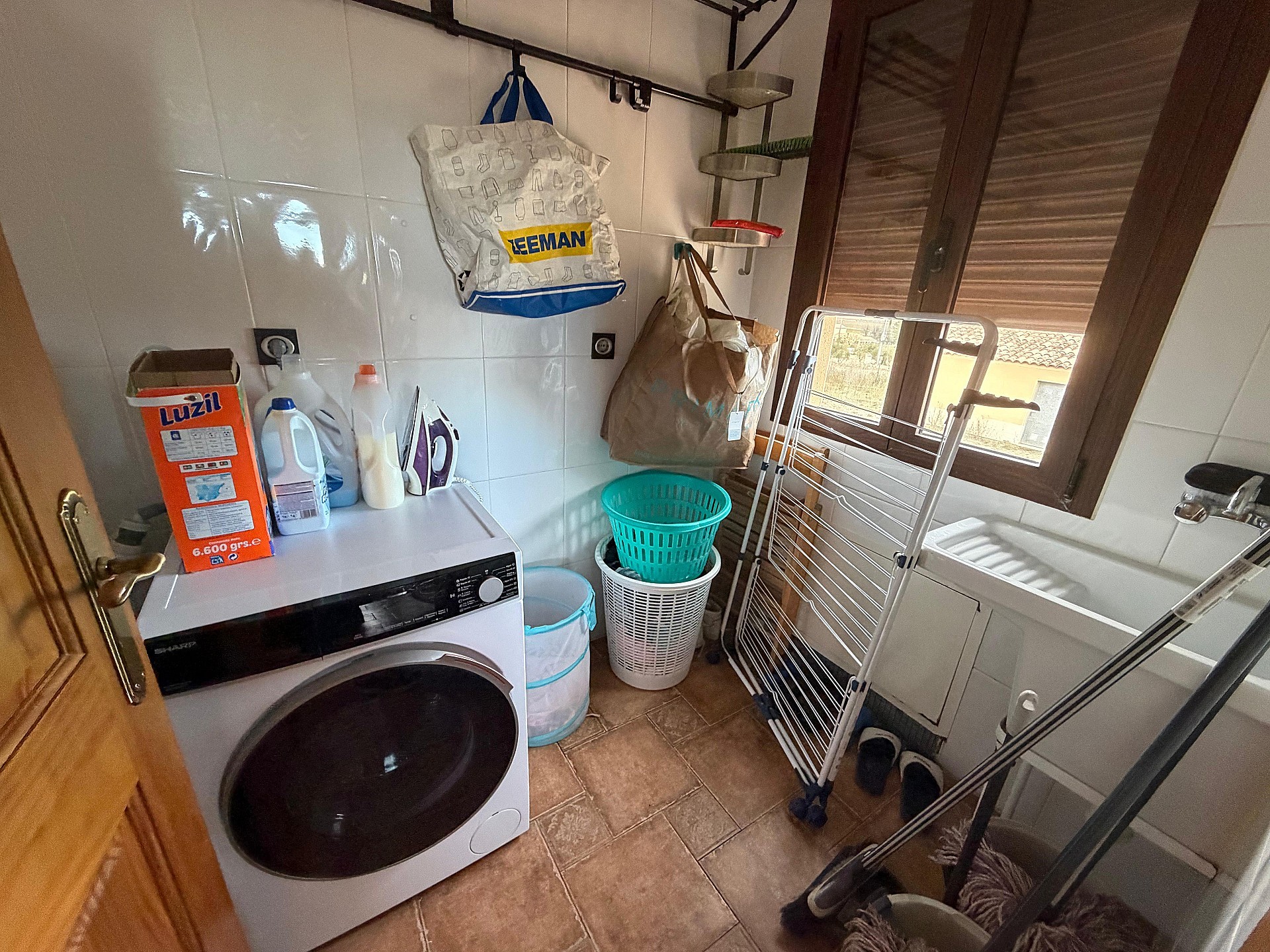 w_rdxguhor4akv4gje2uz5