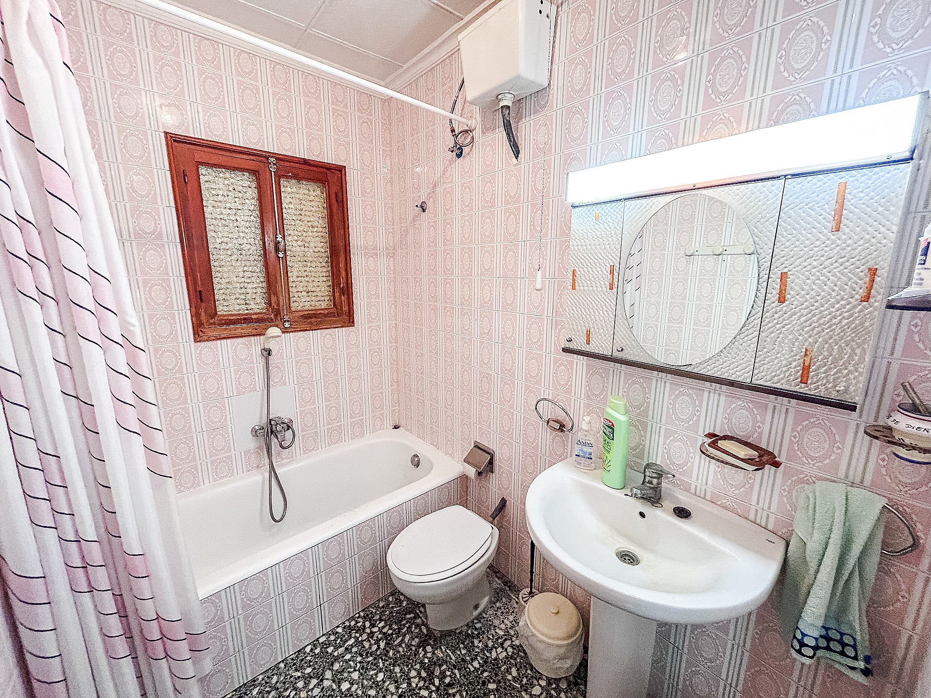 w_rswtyaea7xheuq0ta0mk