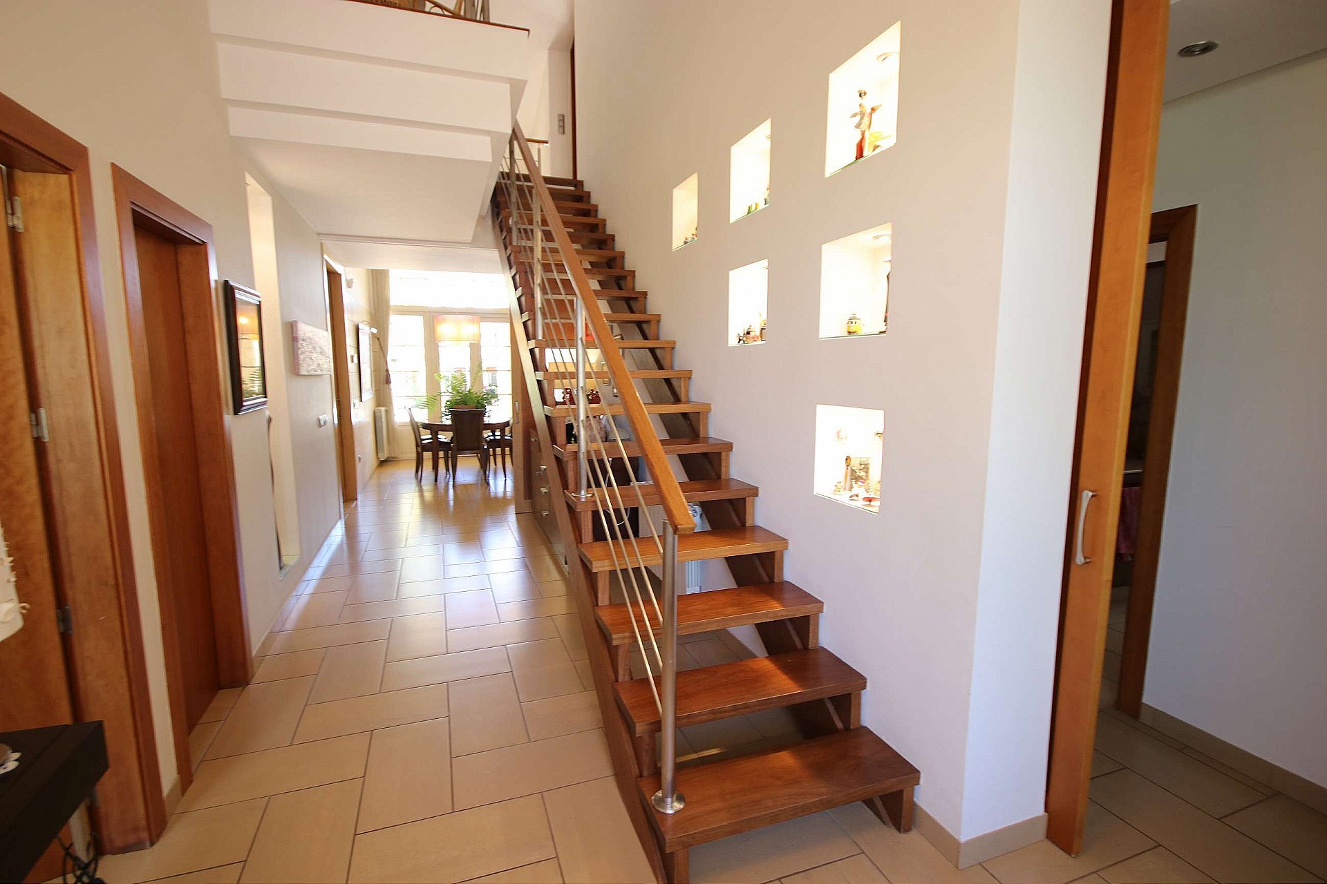 w_rwognokmpiiqvyfopnmz