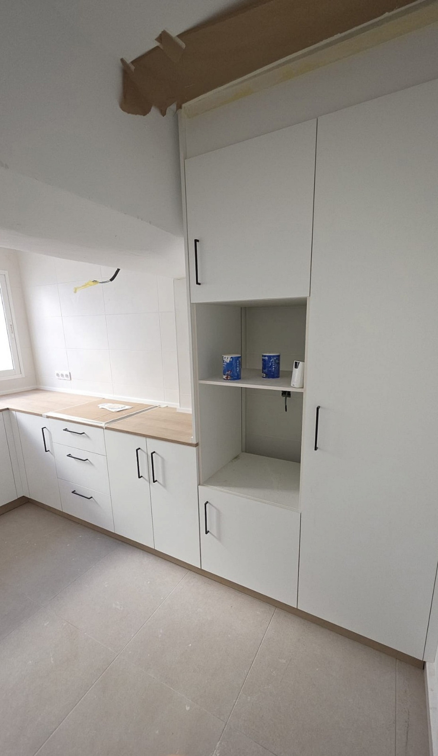 w_tn8raf224ngg0vvnaejt