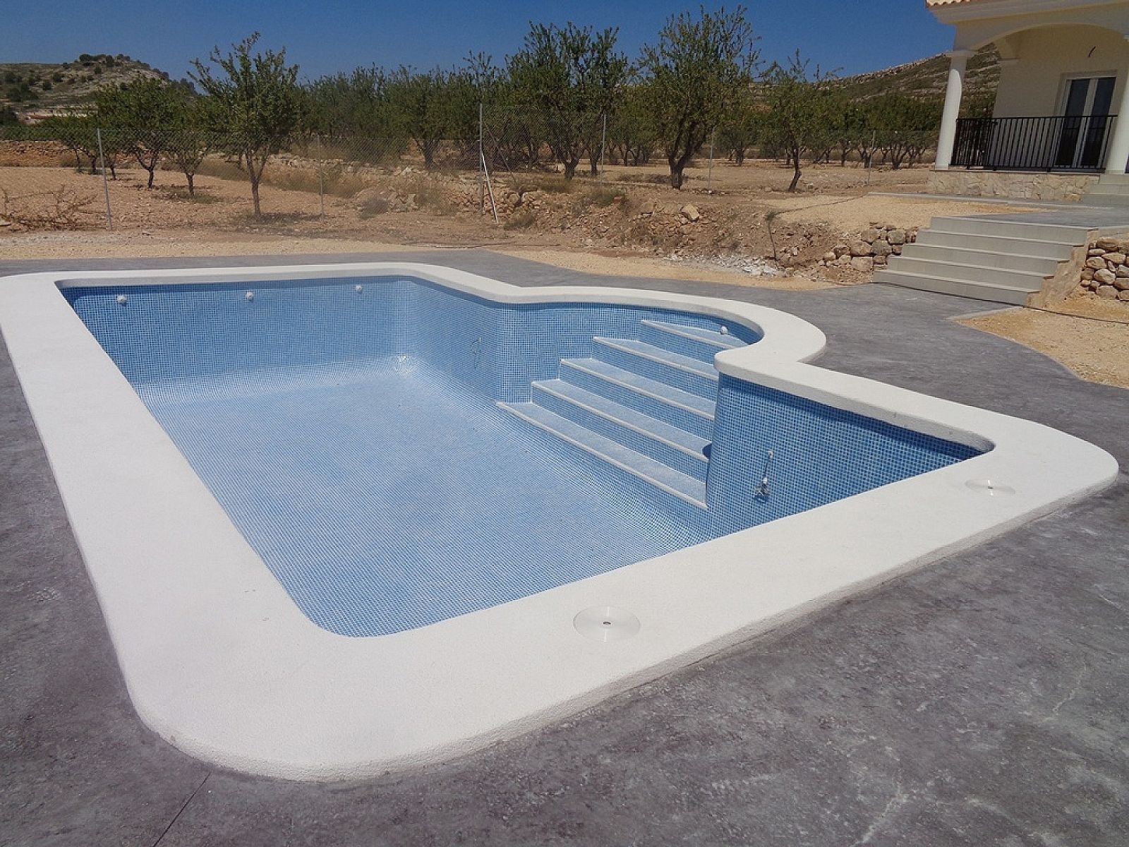 w_u7z0xqc48qg2jgkbai7b