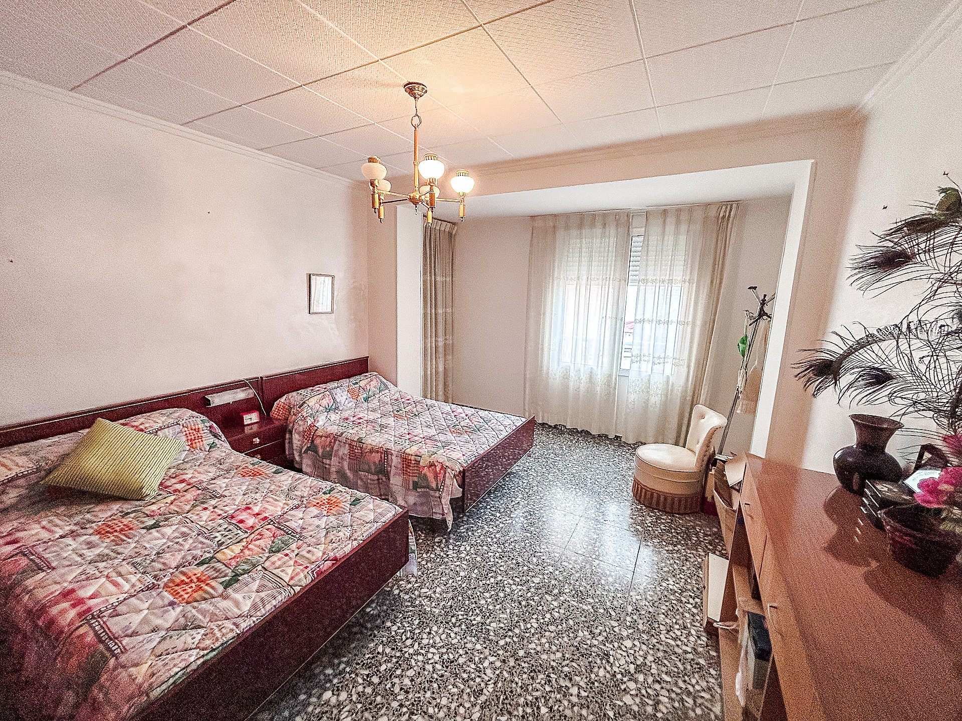 w_ua7mhce3z7bozjahtw7q