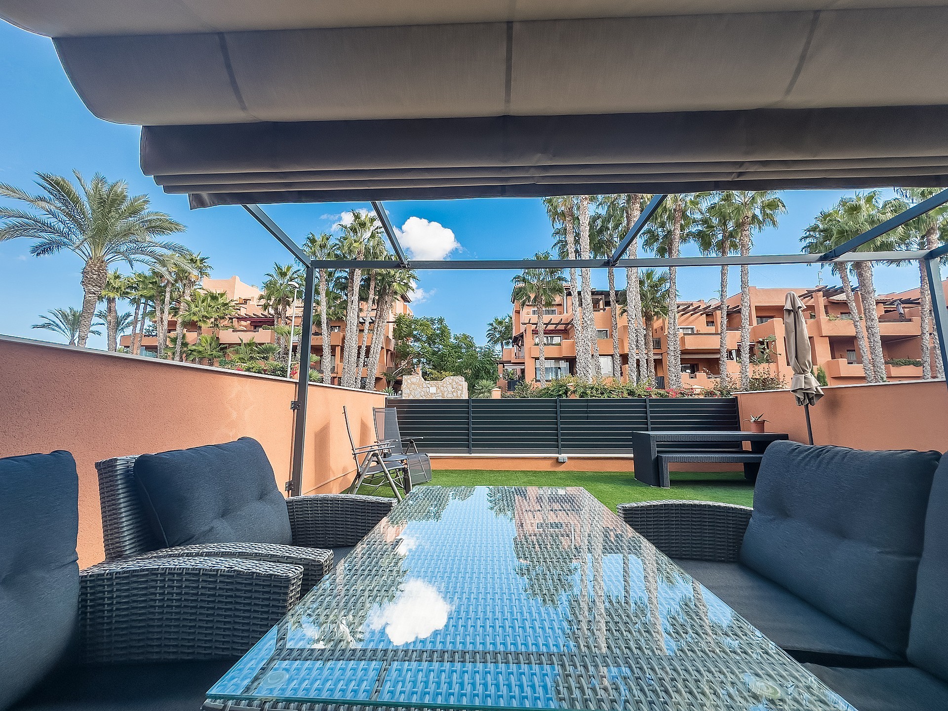 w_umrk0iohmkgog48aiayb