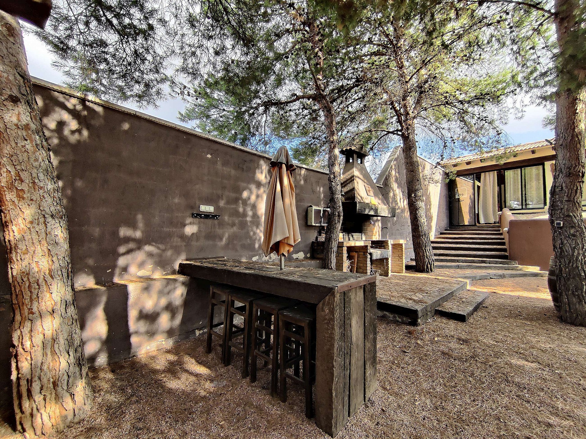 w_uqkmx00ek6ij5m0wpmy4