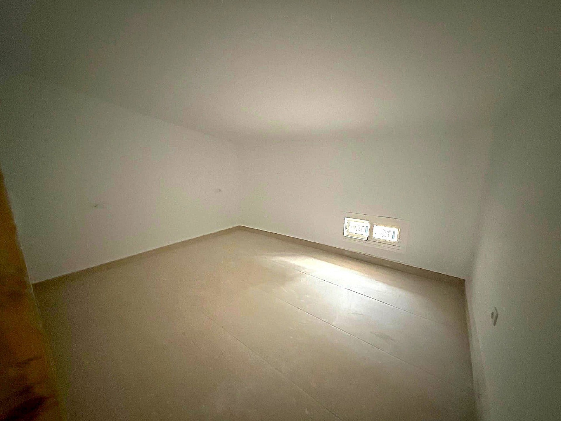 w_urs6a7vwon0r0zbgtr44