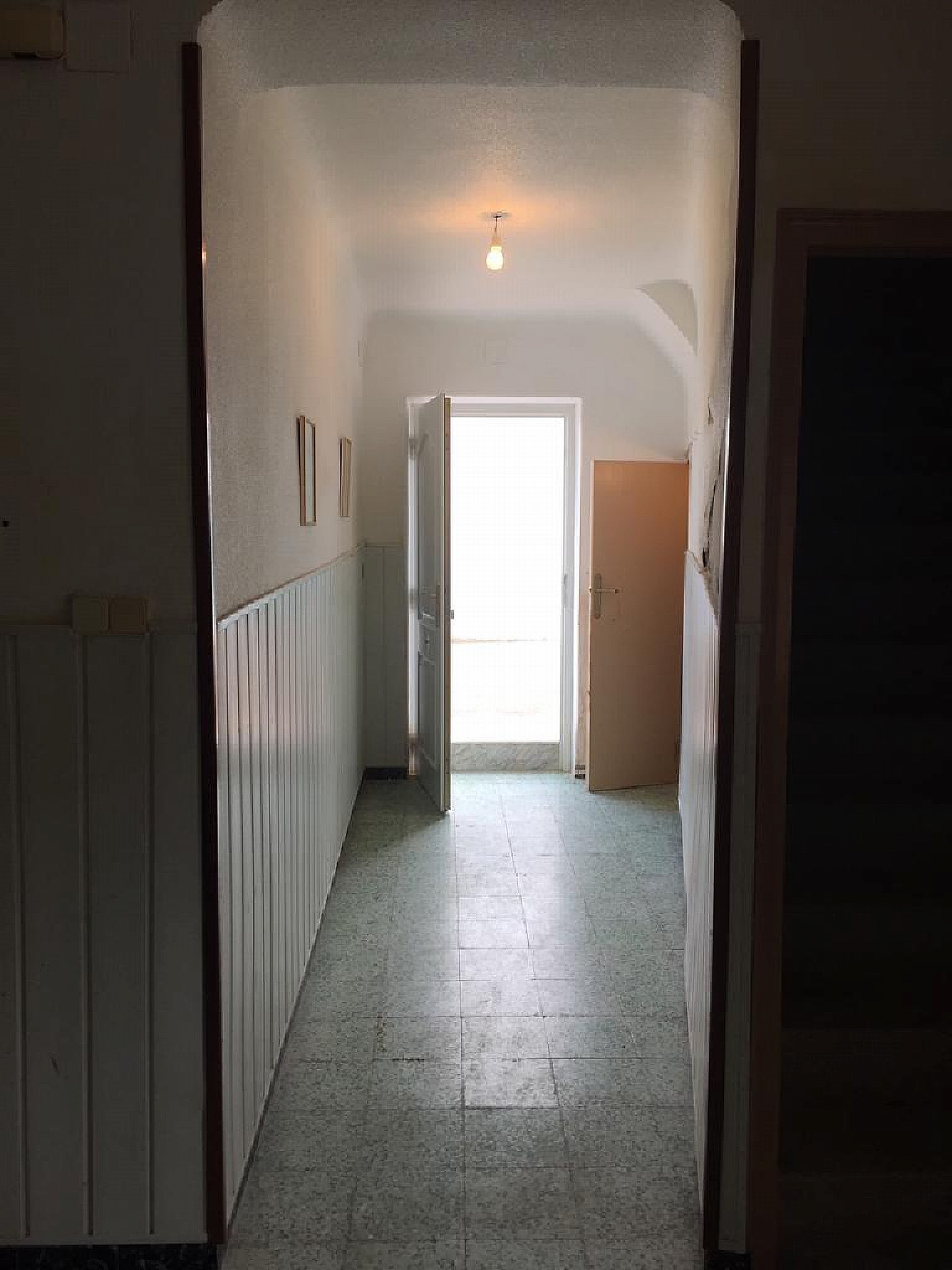 w_v5qjmbuvec5sn5n83qqq