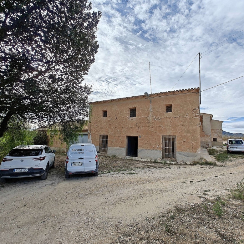 Landhaus in Pinoso (Alicante)