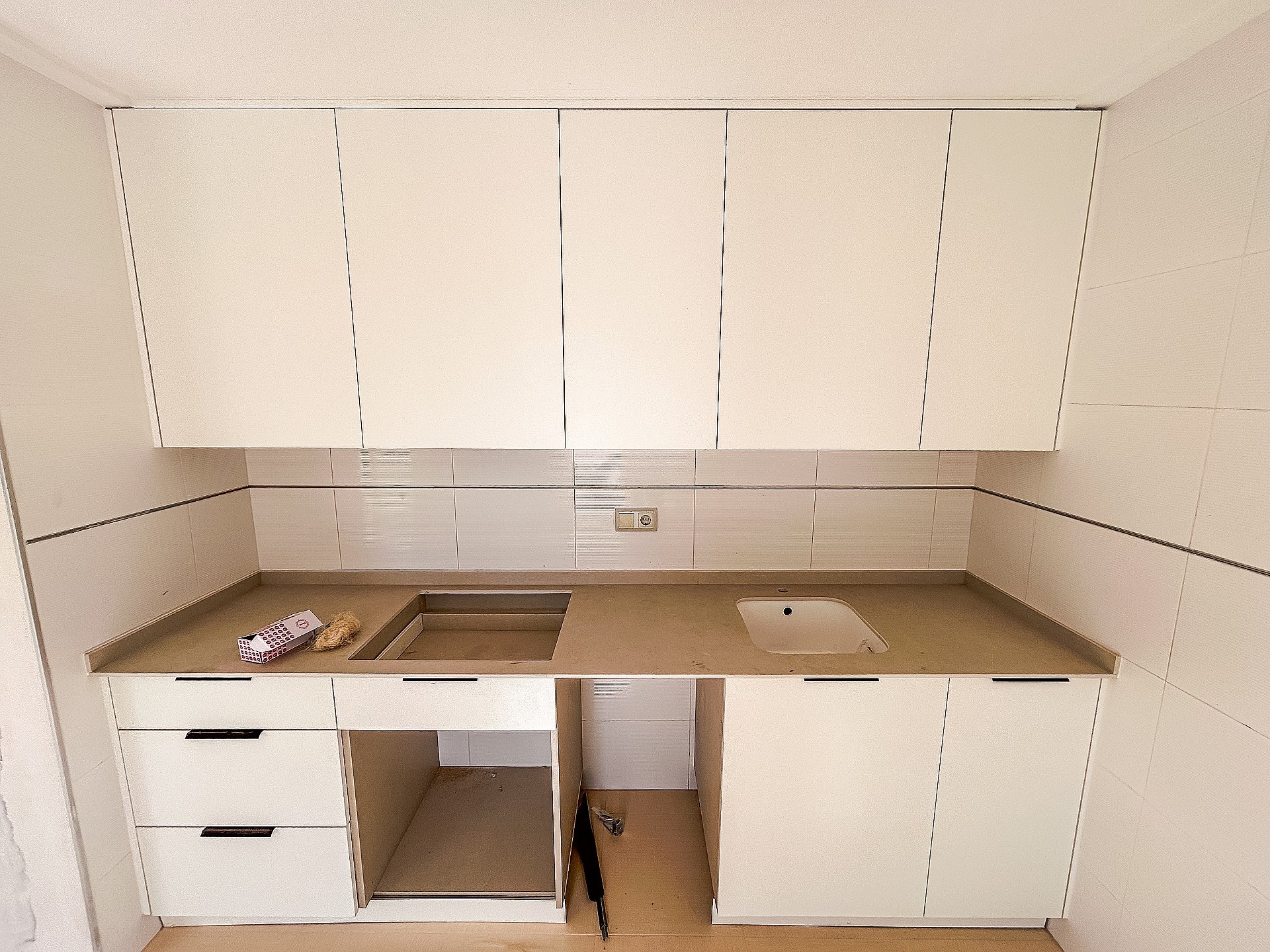 w_wg5hzfdnwr6x58fvy00c