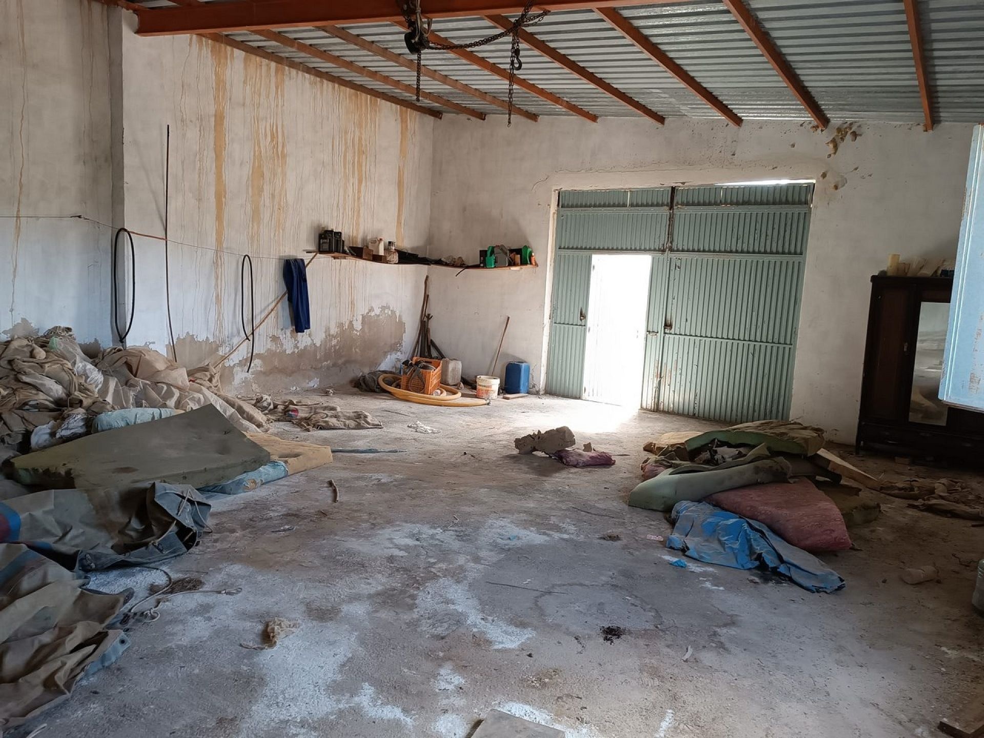 w_whatsapp-image-2025-04-02-at-11.17.05-1-