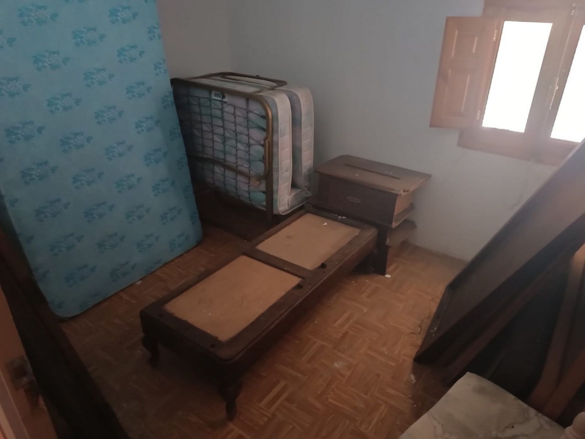 w_whatsapp-image-2025-04-16-at-17.08.06-4-