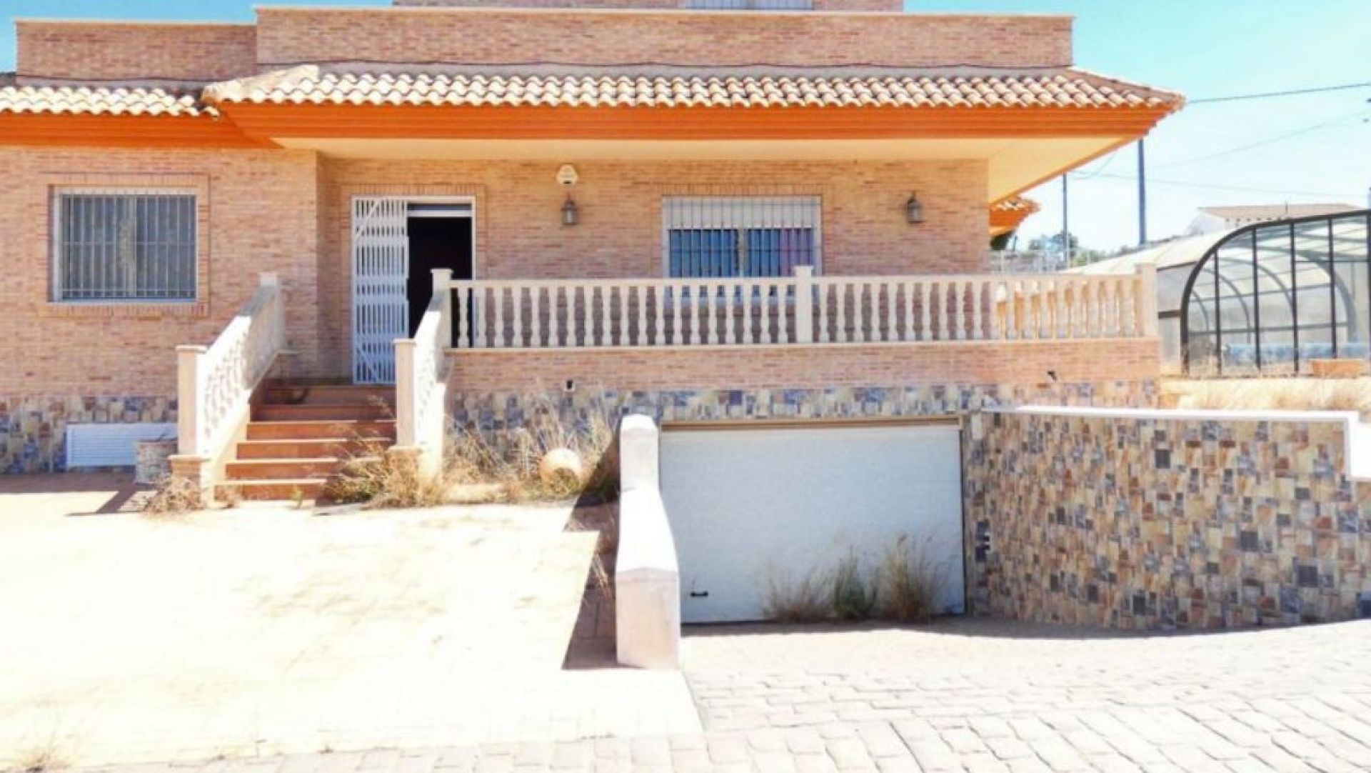 w_whatsapp-image-2025-04-17-at-13.37.16-3-