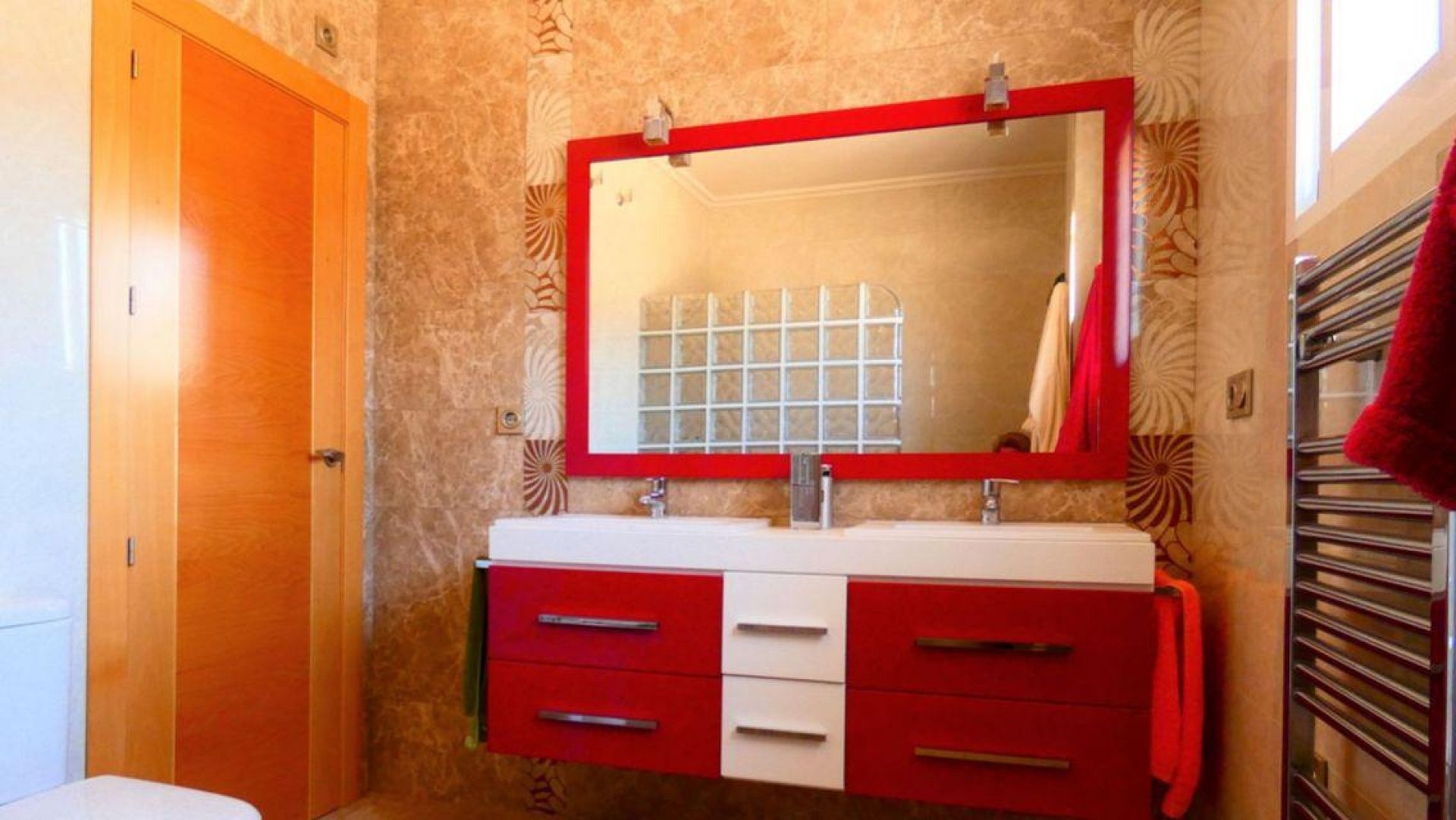 w_whatsapp-image-2025-04-17-at-13.39.12-5-