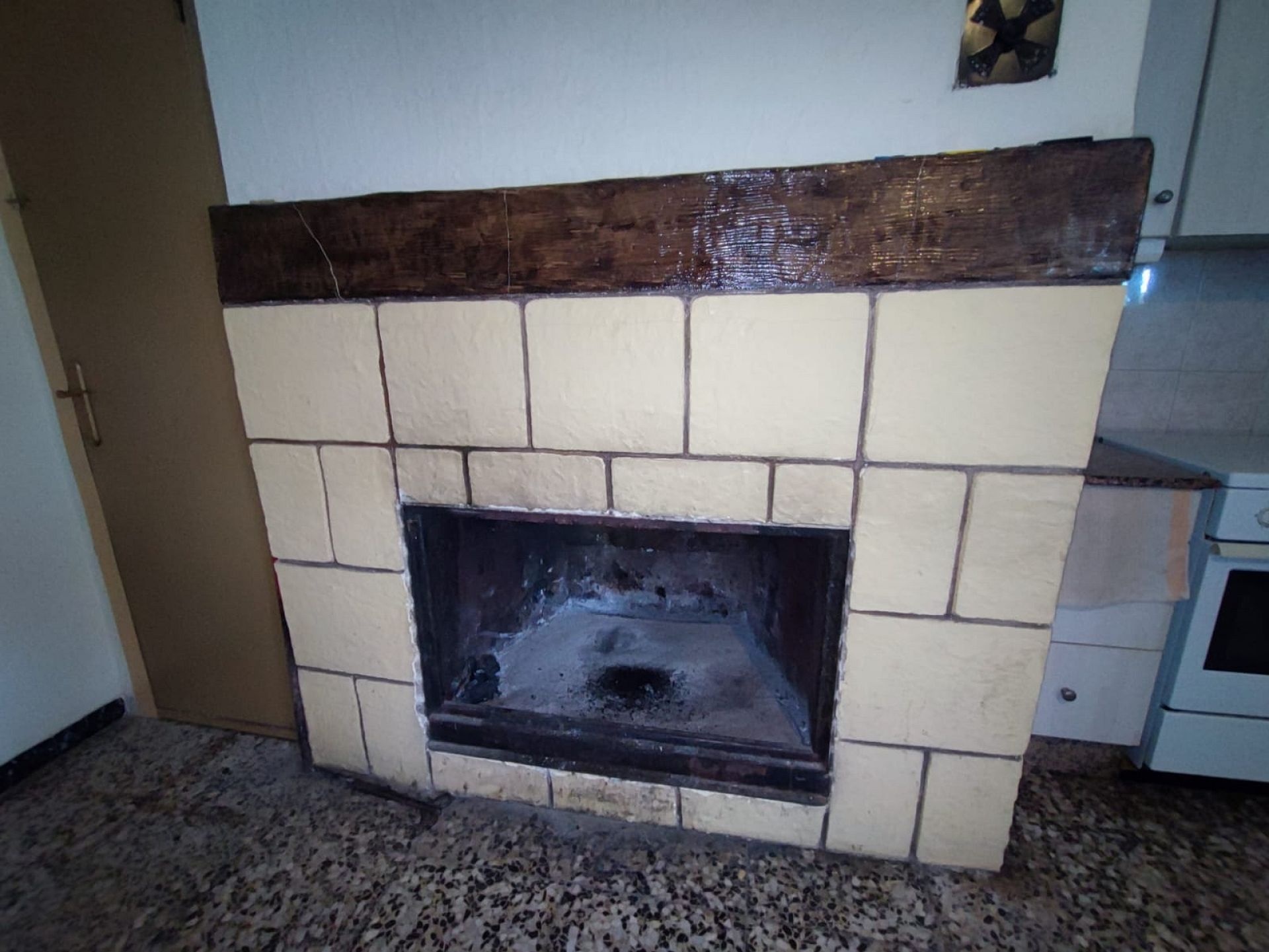 w_whatsapp-image-2025-05-09-at-16.04.07-2-