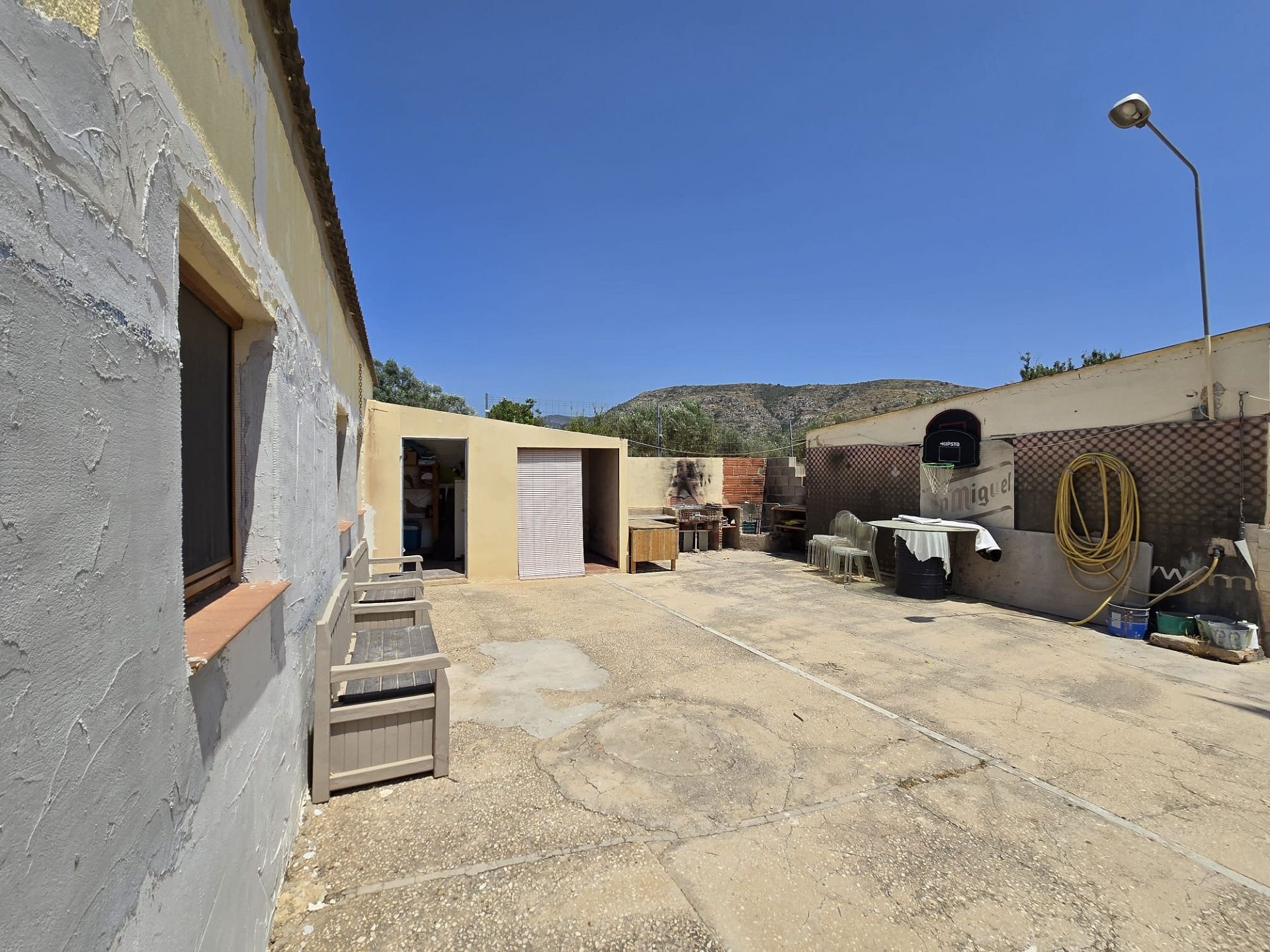 w_whatsapp-image-2025-06-25-at-12.21.14