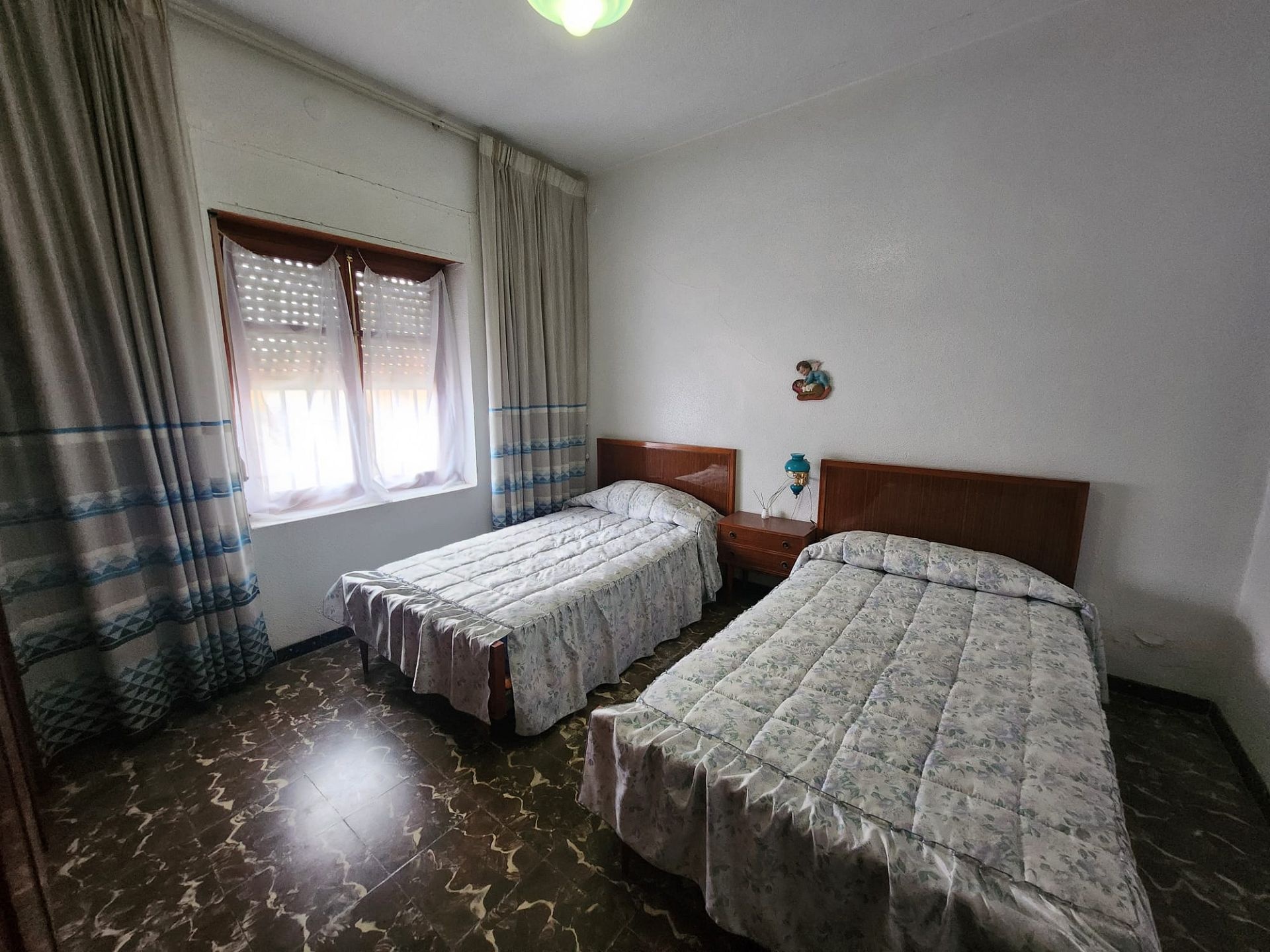 w_whatsapp-image-2025-12-30-at-11.46.09-2-