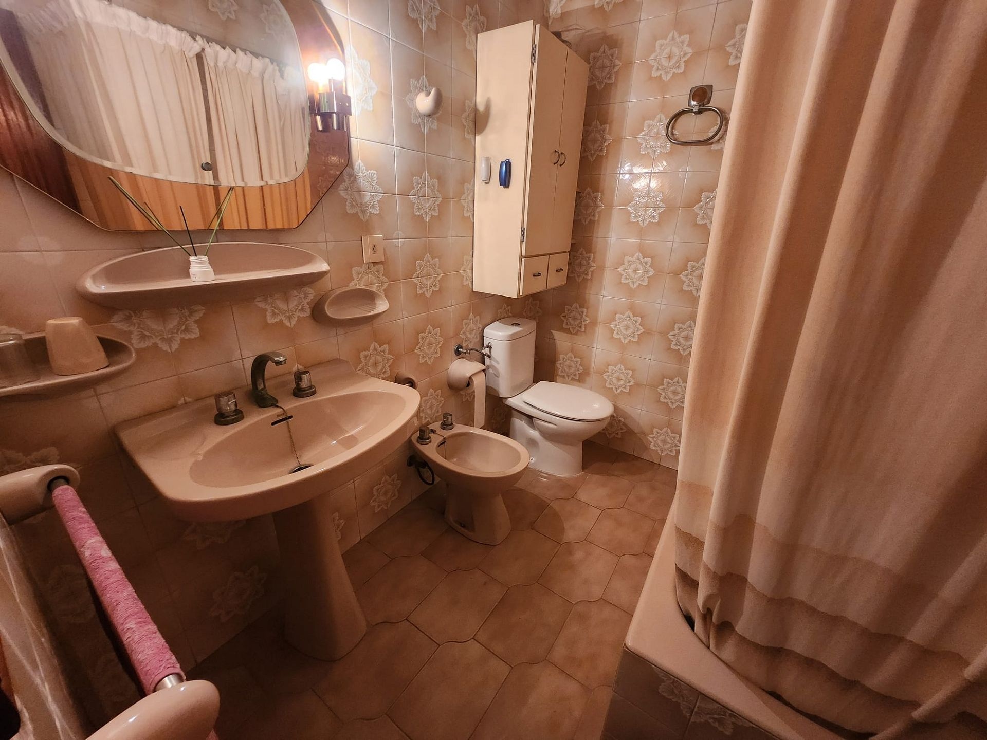 w_whatsapp-image-2025-12-30-at-11.46.11-3-