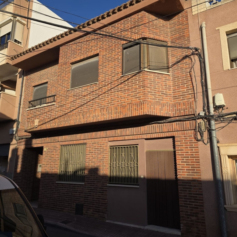 Stadthaus in Salinas (Alicante)