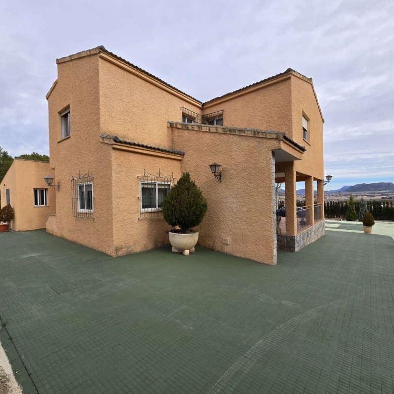 Landhaus in Salinas (Alicante)