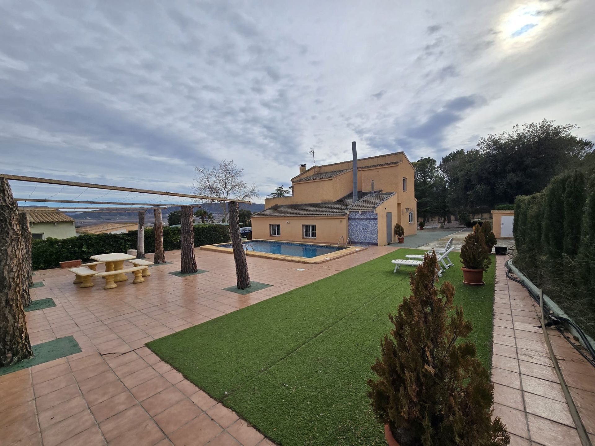 w_whatsapp-image-2026-01-22-at-12.39.07-1-