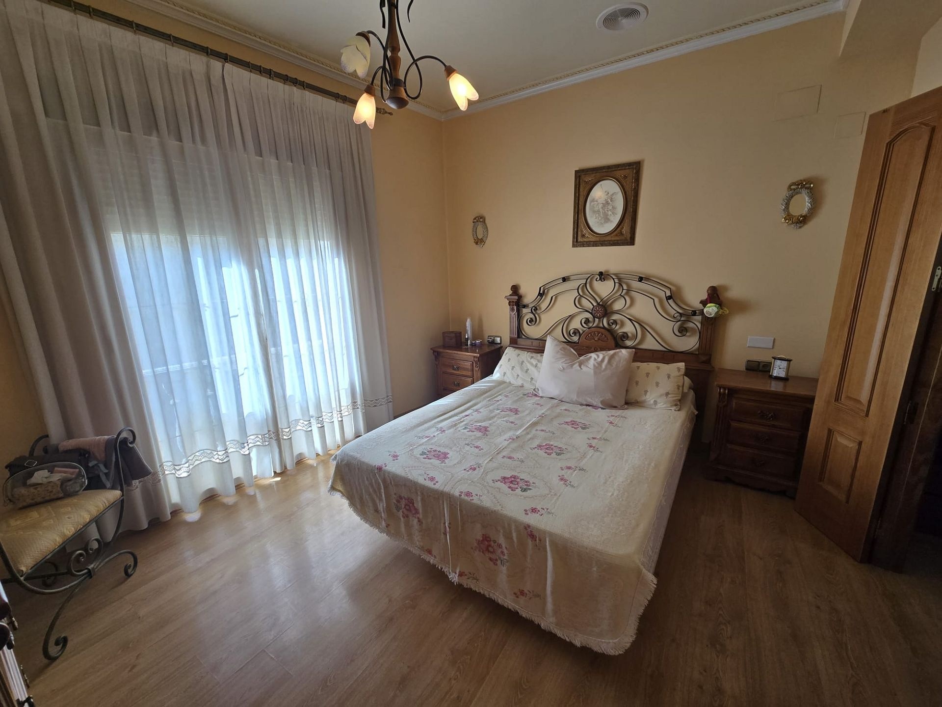 w_whatsapp-image-2026-02-04-at-13.15.57-5-