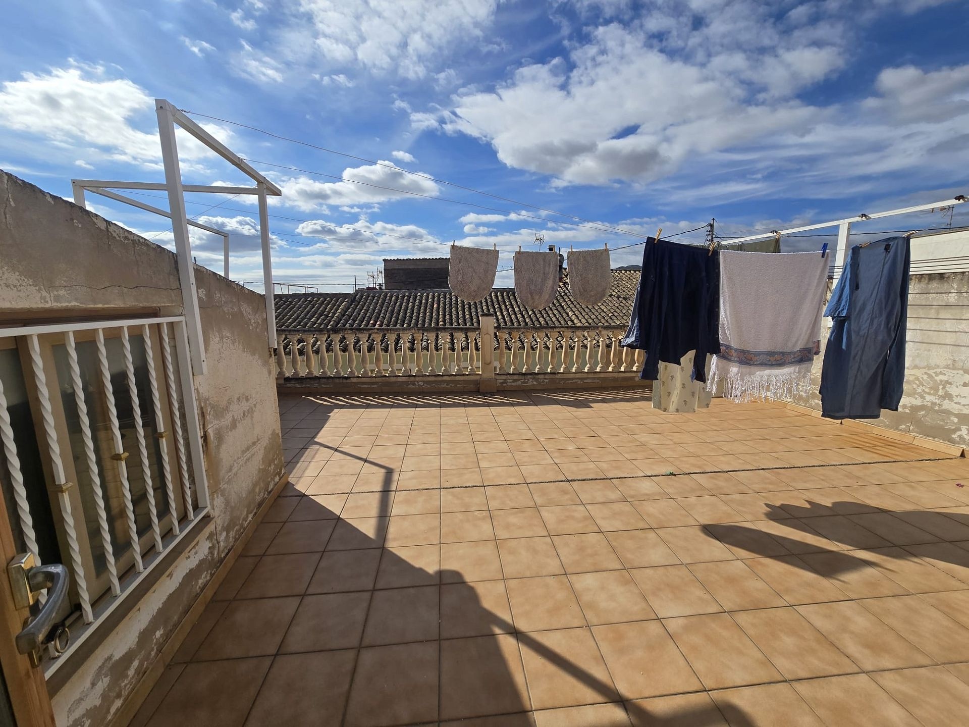 w_whatsapp-image-2026-02-04-at-13.16.00