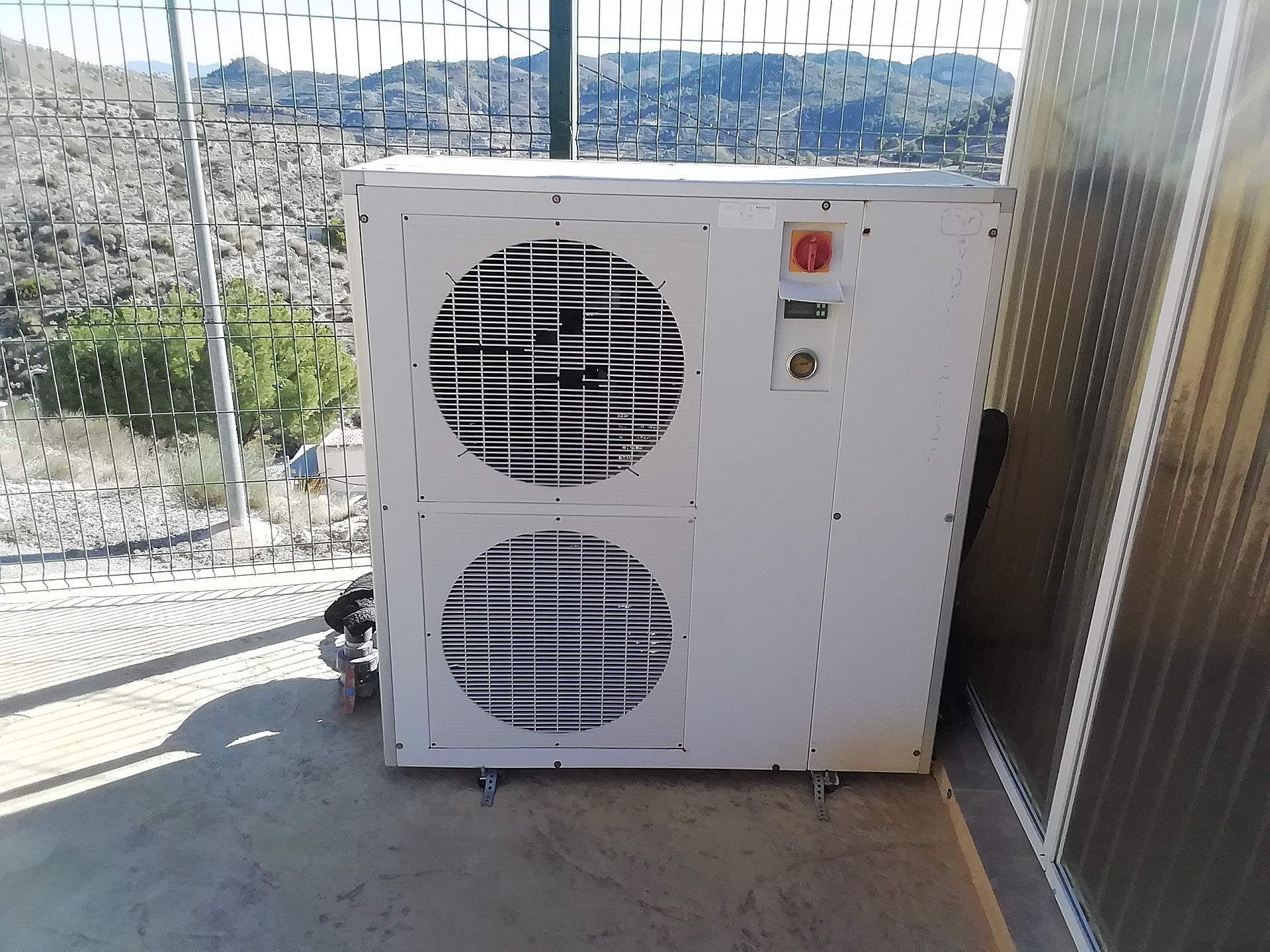 w_wnf3dy8b4o55gv8jpjby