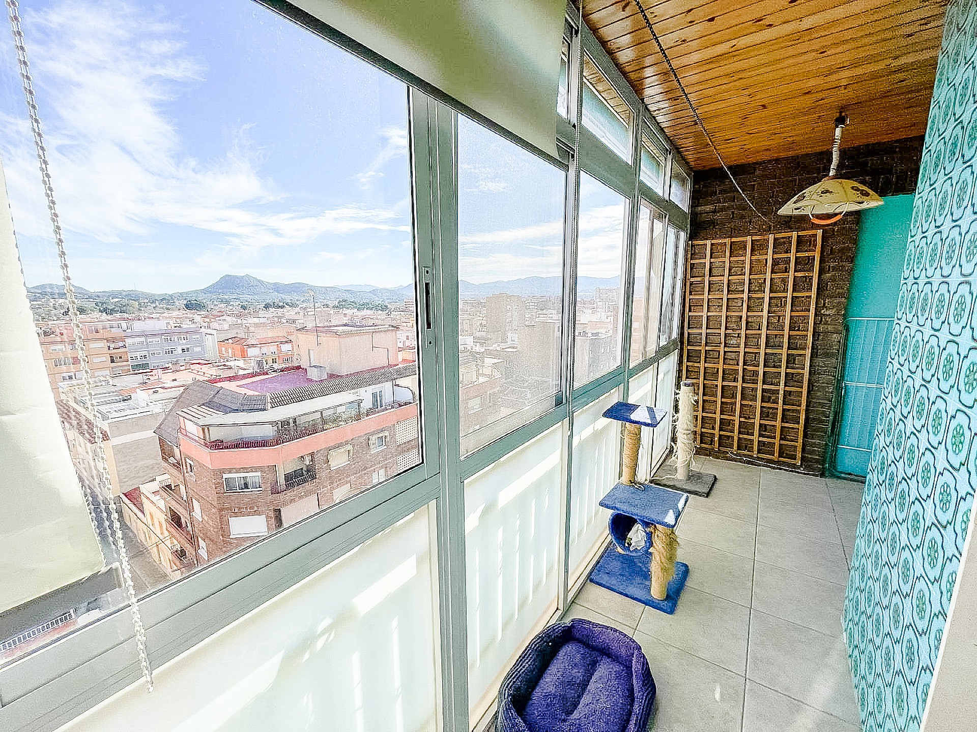 w_woewrzxqsoj7nakrbbt8