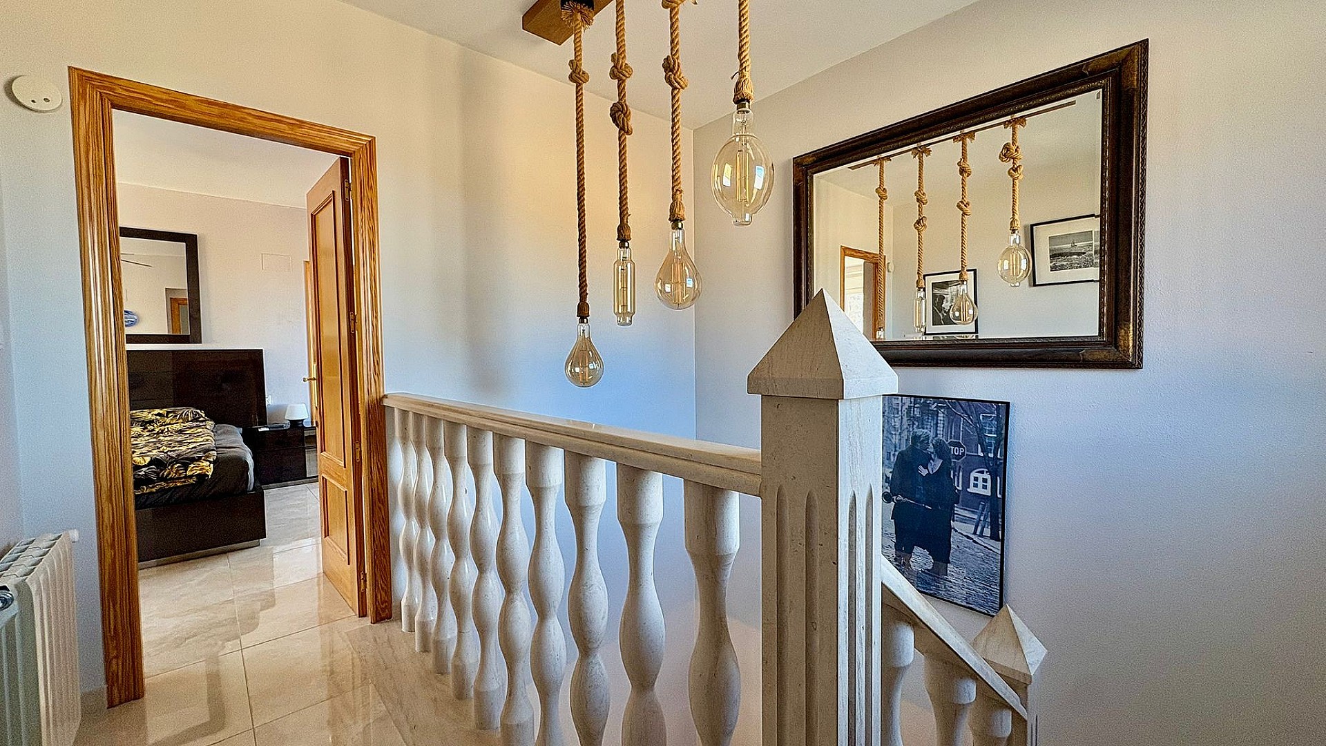 w_wsrqkq2ykhhy4bugm4zc