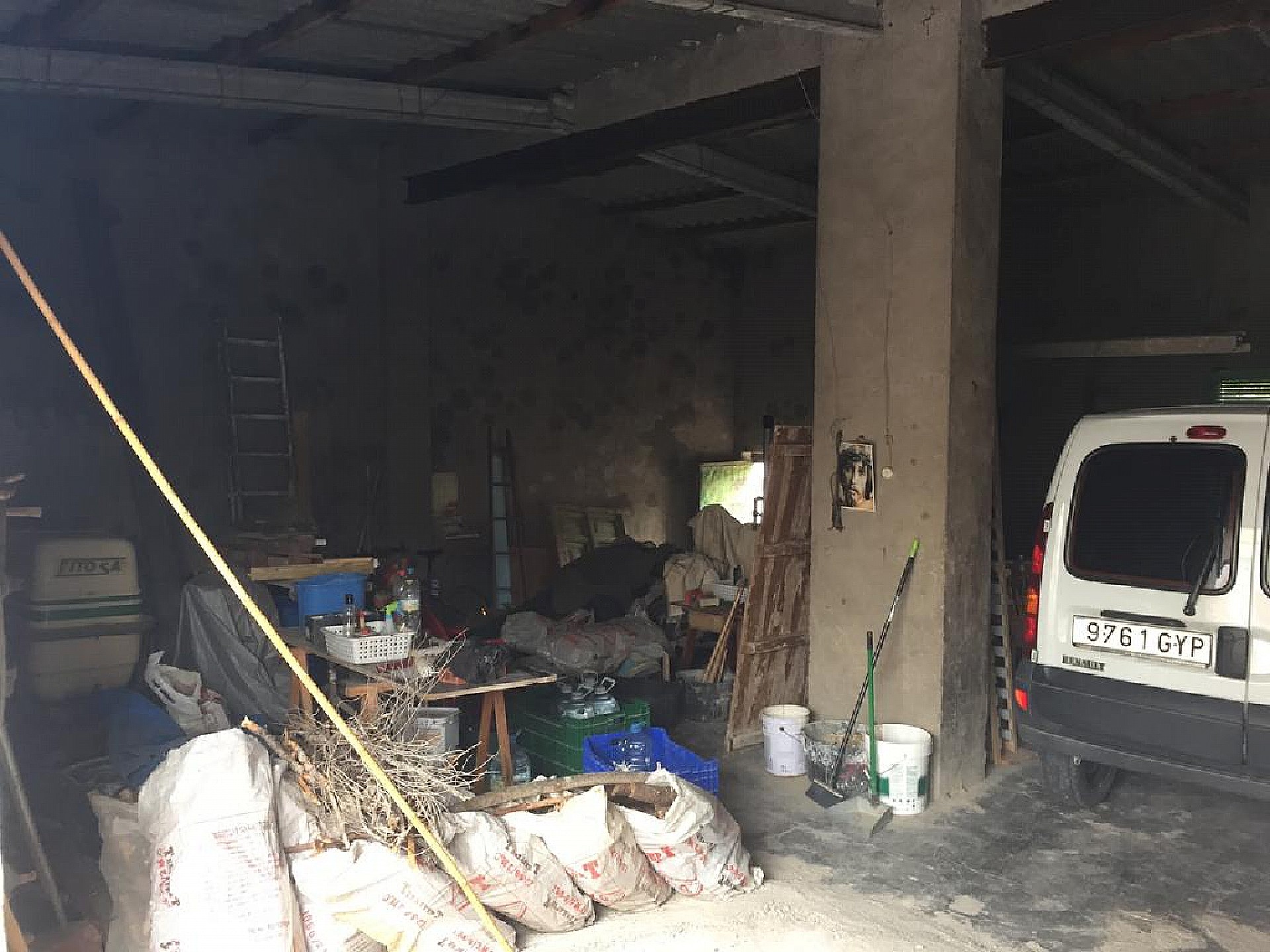 w_xj8dfdqs6vuosbt6yctq