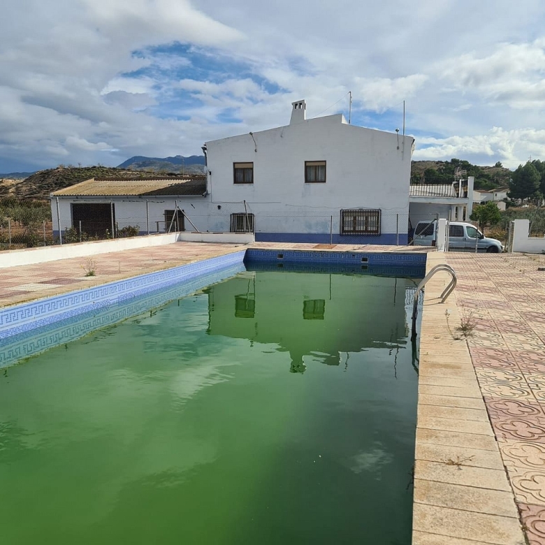 Landhaus in Sax (Alicante)