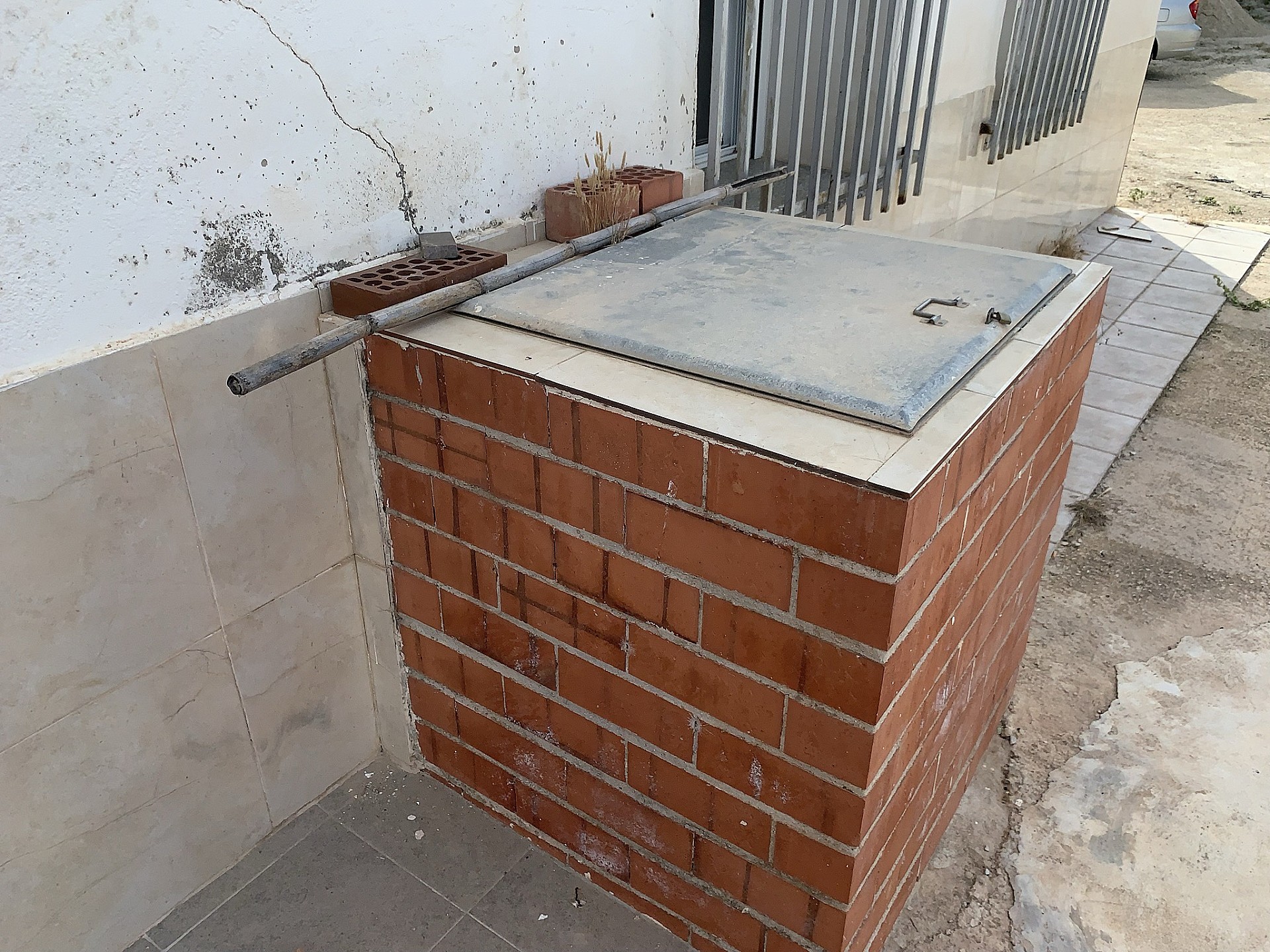 w_ya8z02tkntsydcbecux0