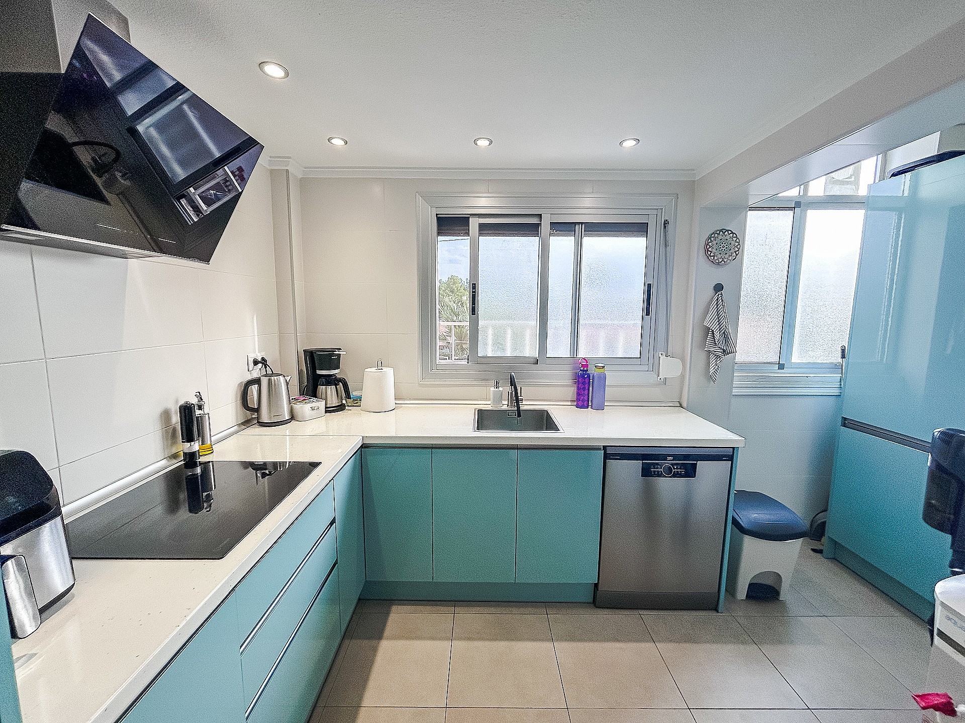 w_ygd58ssdbkn8qs32oe57