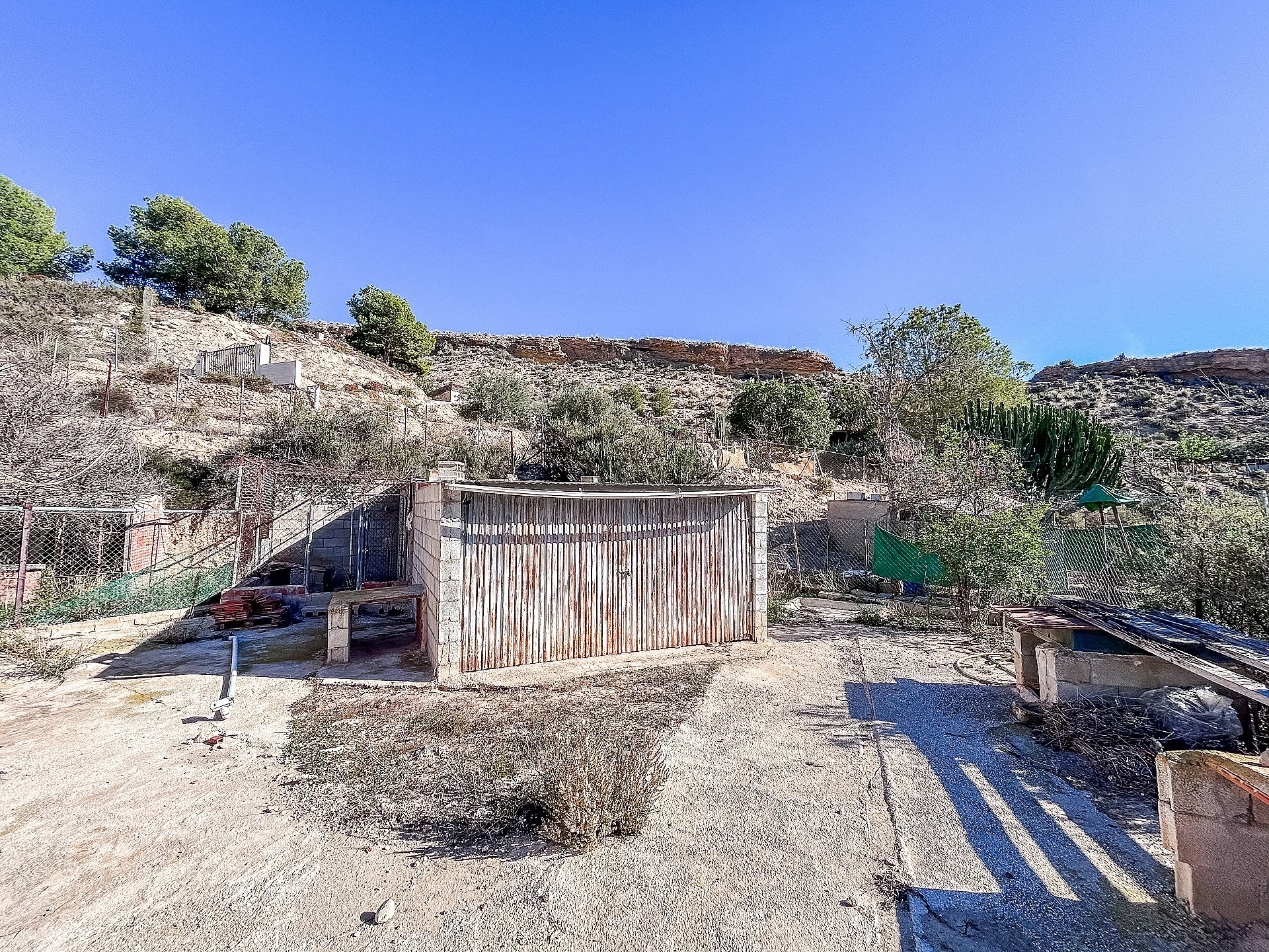 w_yiwoamfdd0rtaf8jmahx