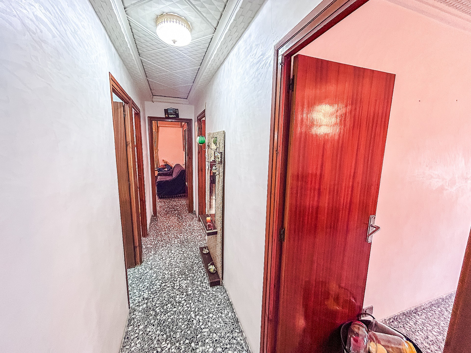 w_ynxkdc5wjaxqzuir4yny